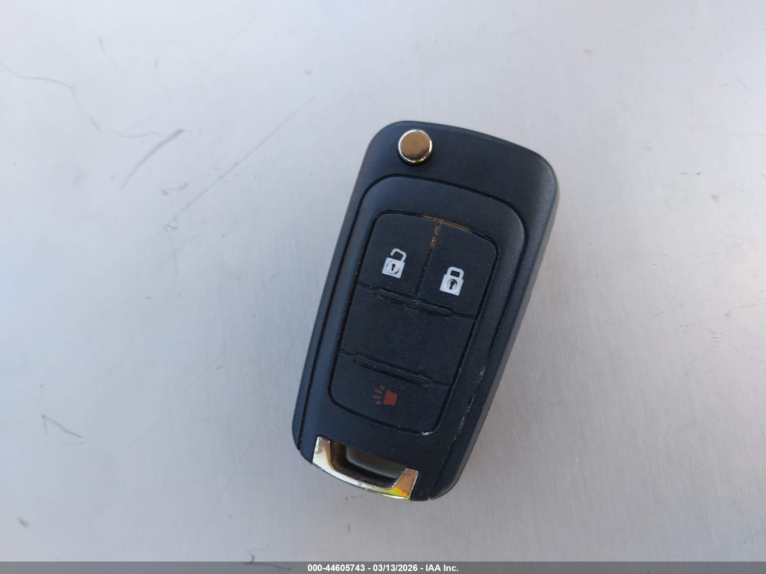 CHEVROLET EQUINOX image 11