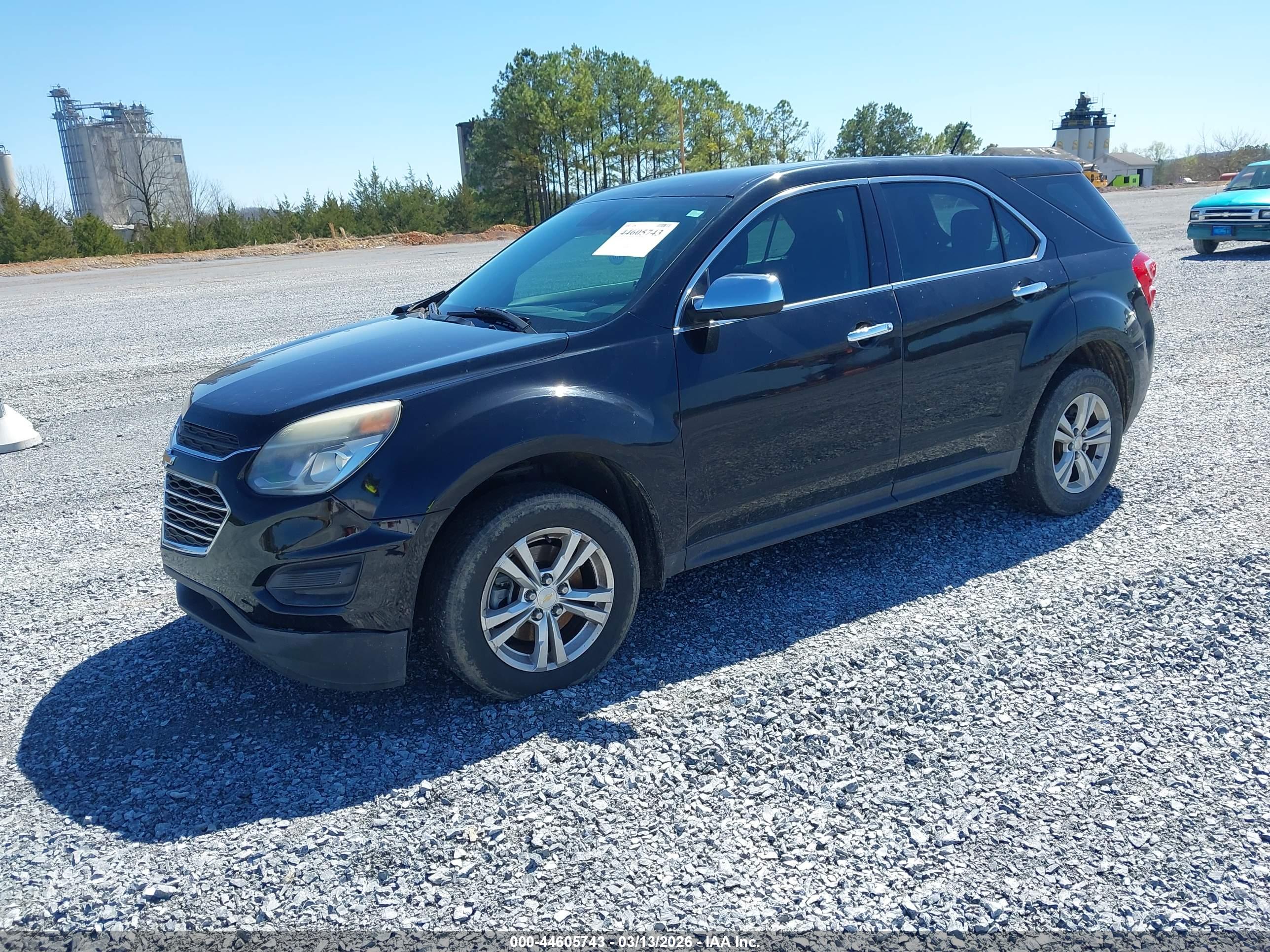 CHEVROLET EQUINOX image 2