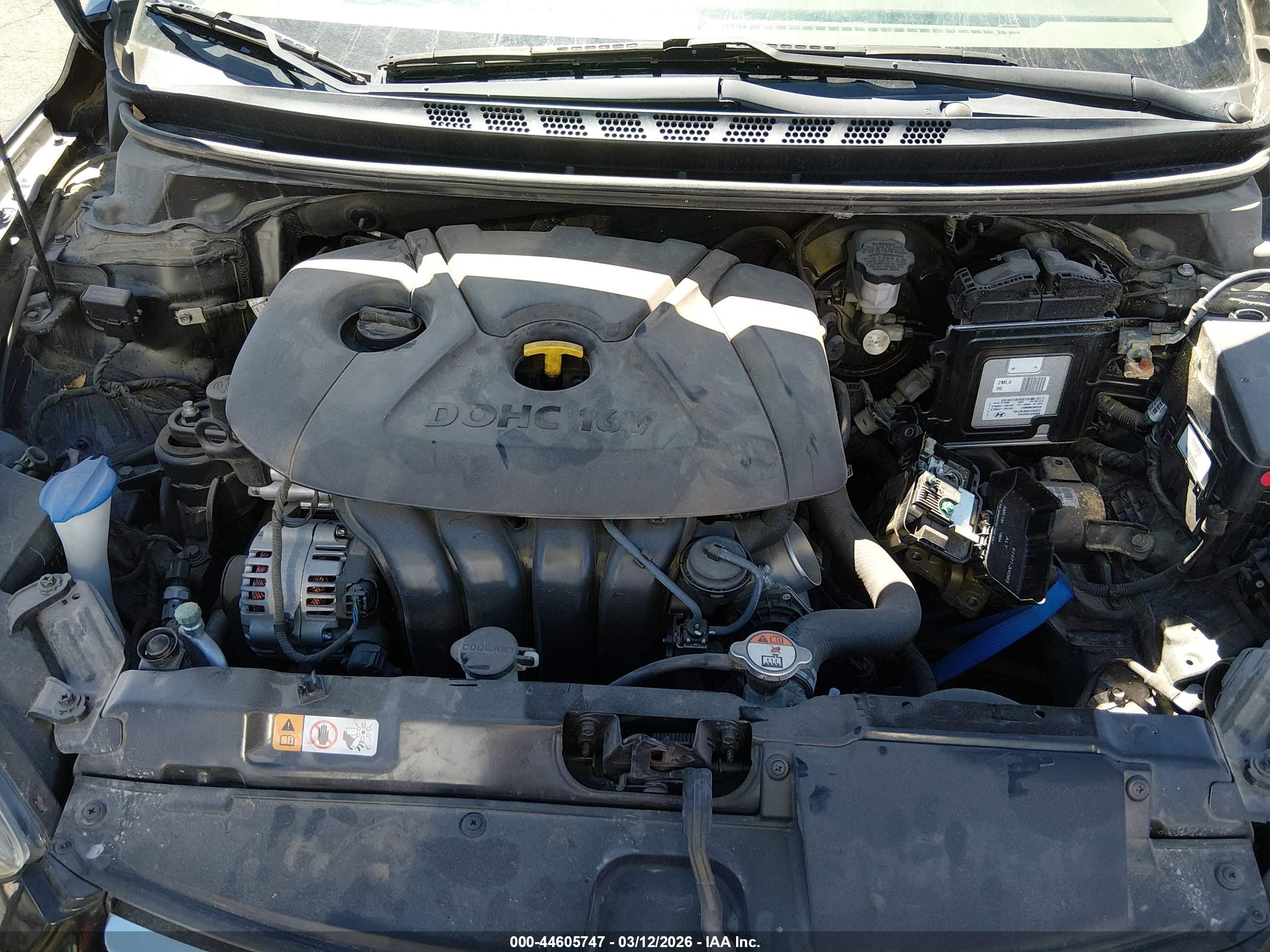 HYUNDAI ELANTRA image 10