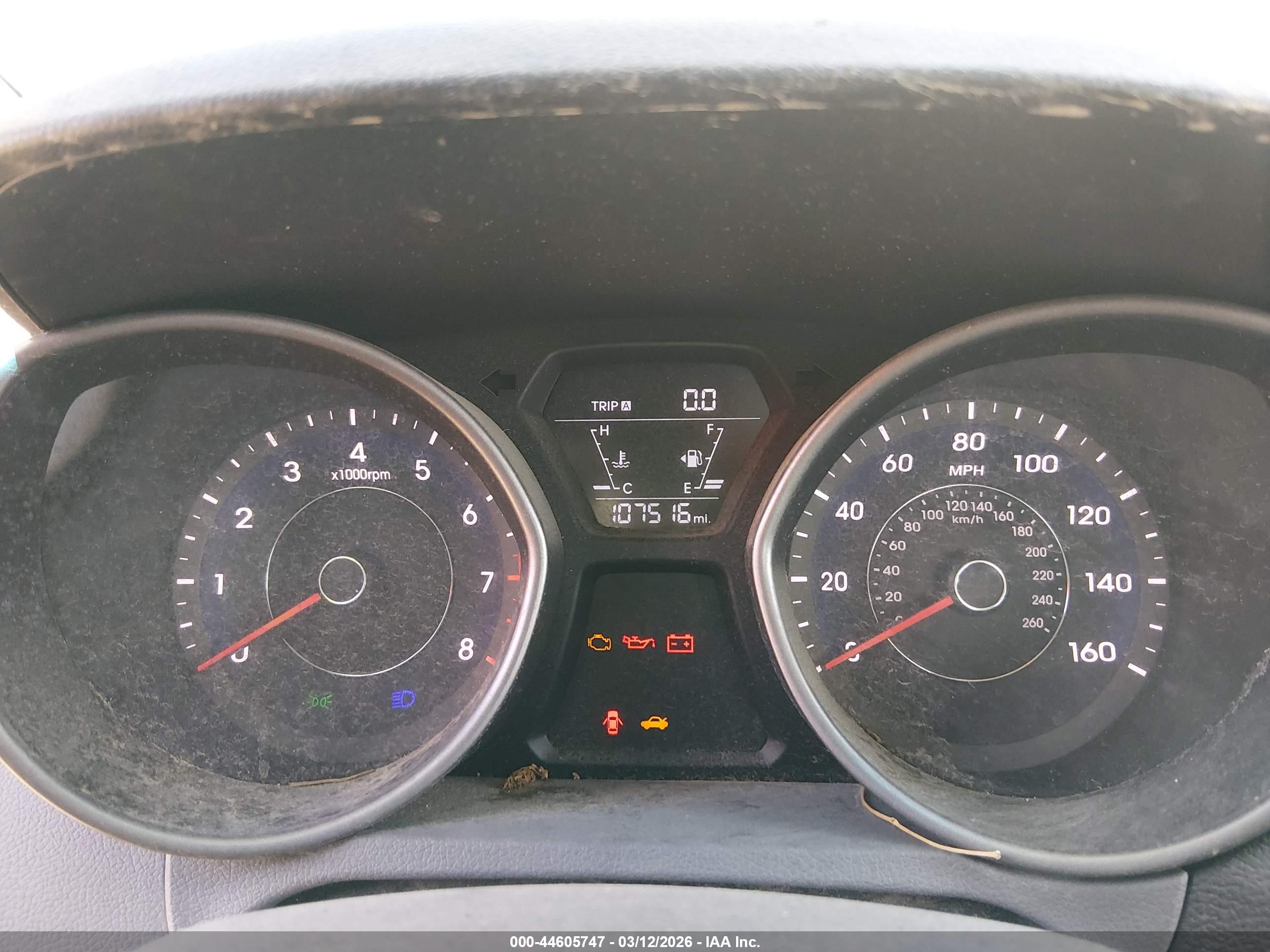 HYUNDAI ELANTRA image 7