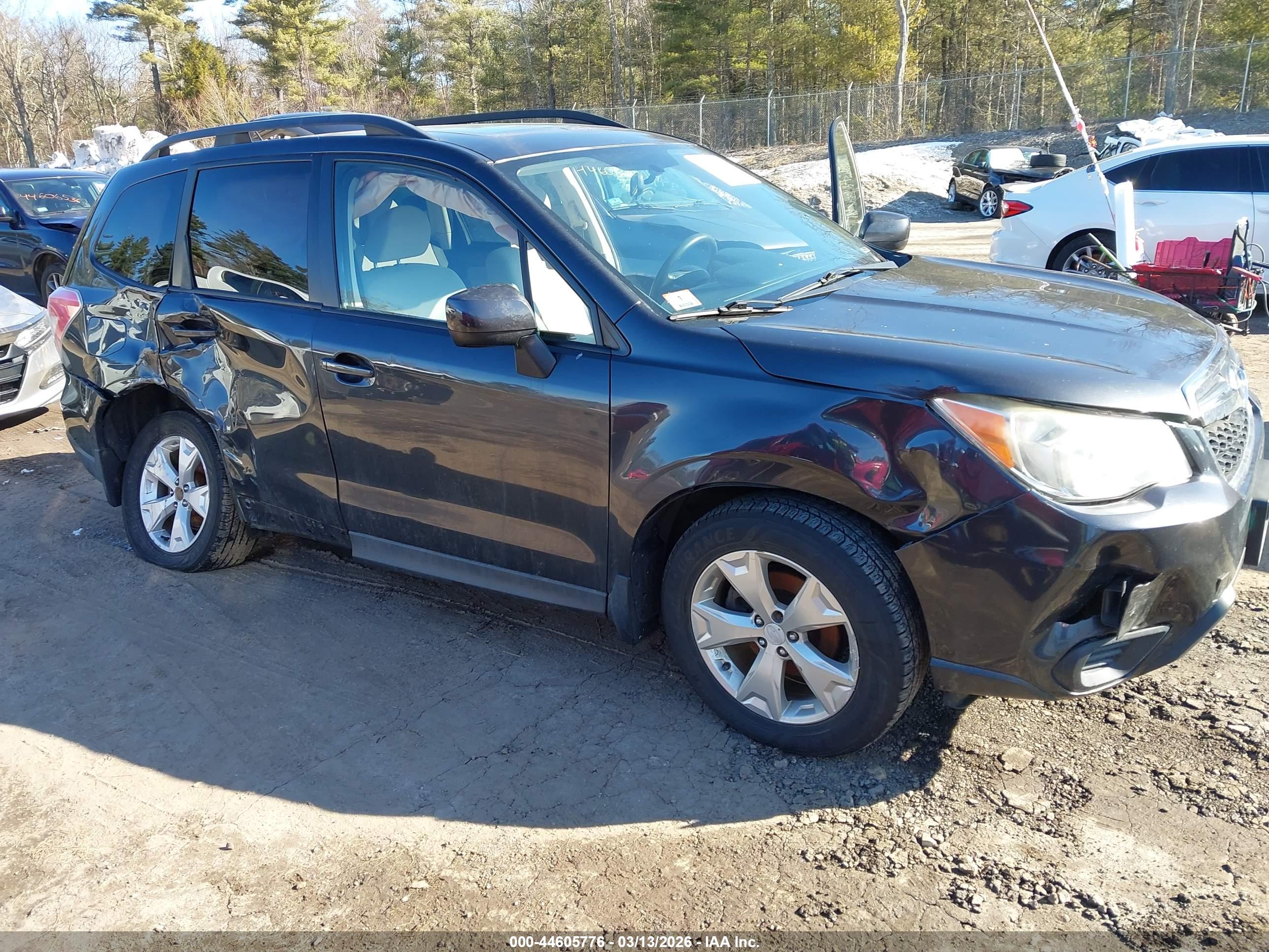 SUBARU FORESTER image 6