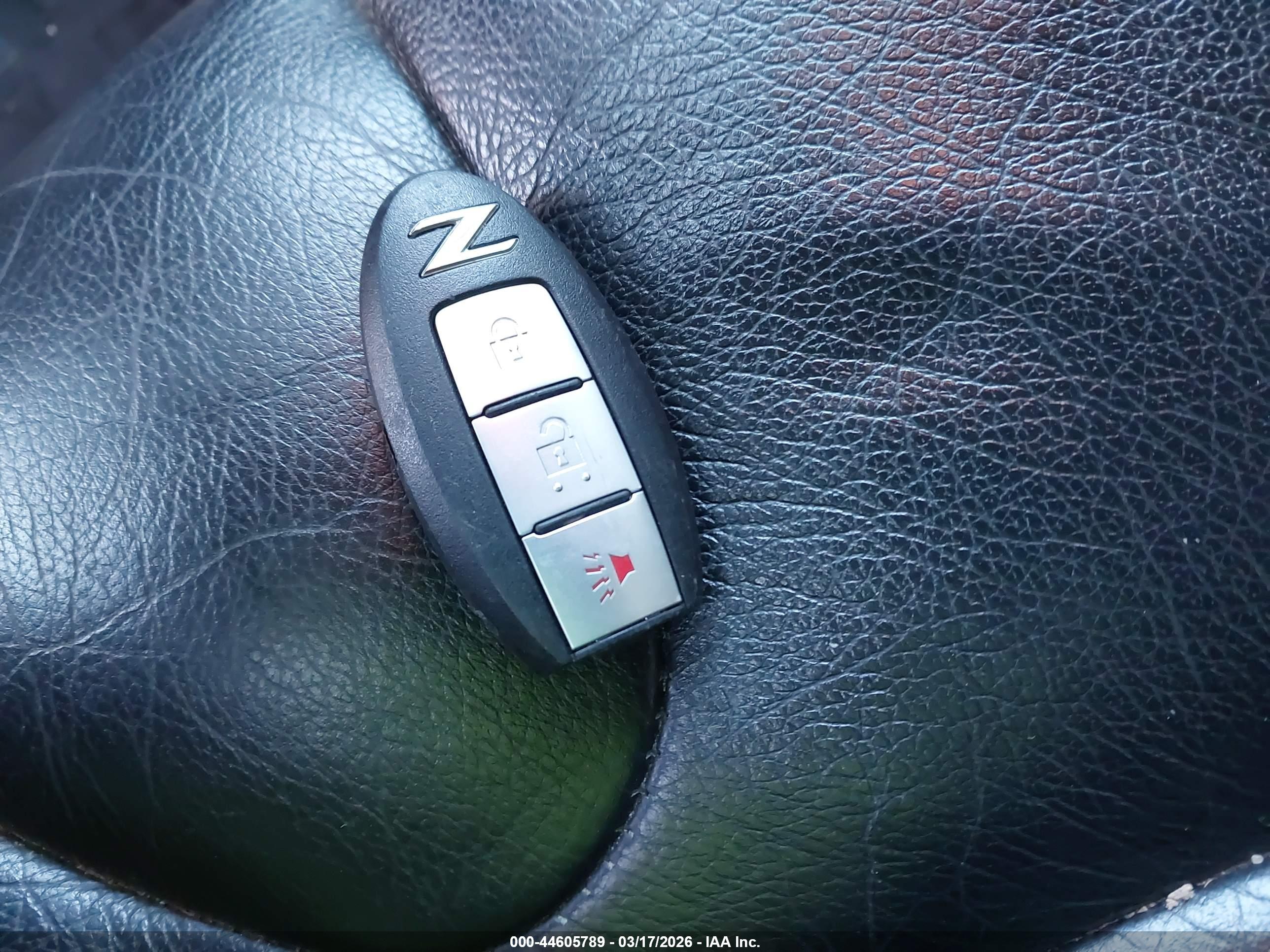 NISSAN 370Z image 11