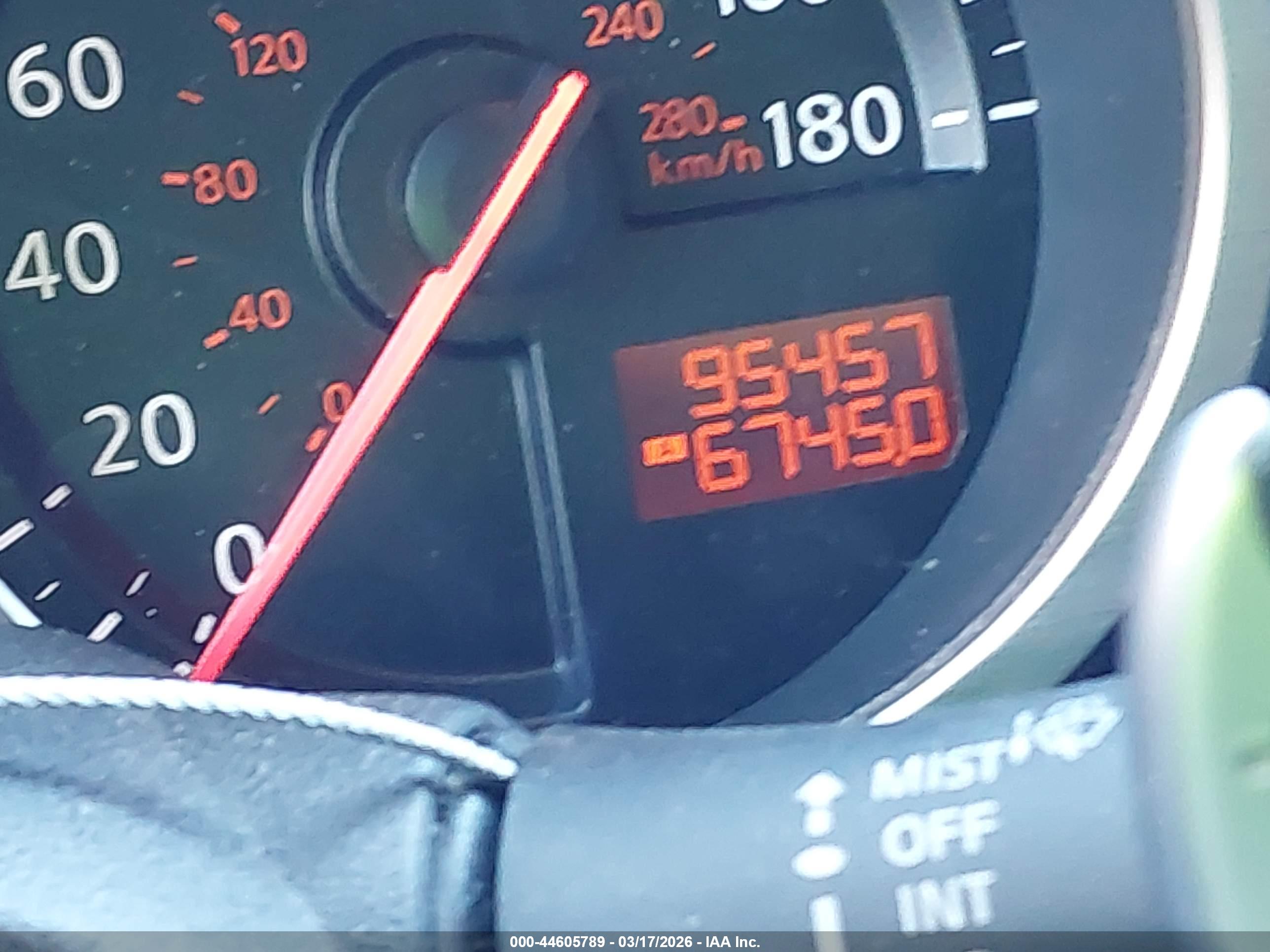 NISSAN 370Z image 7