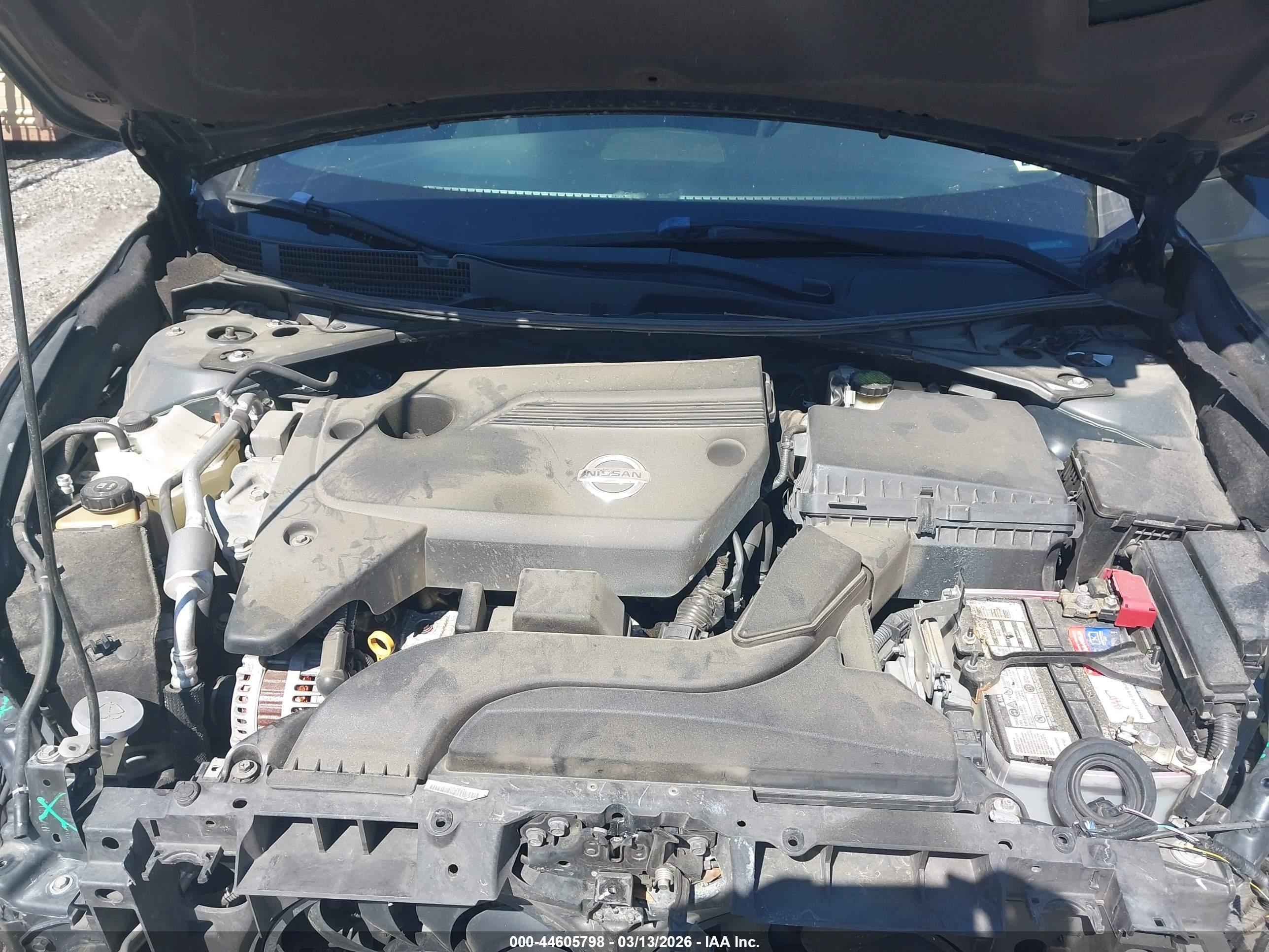 NISSAN ALTIMA image 10