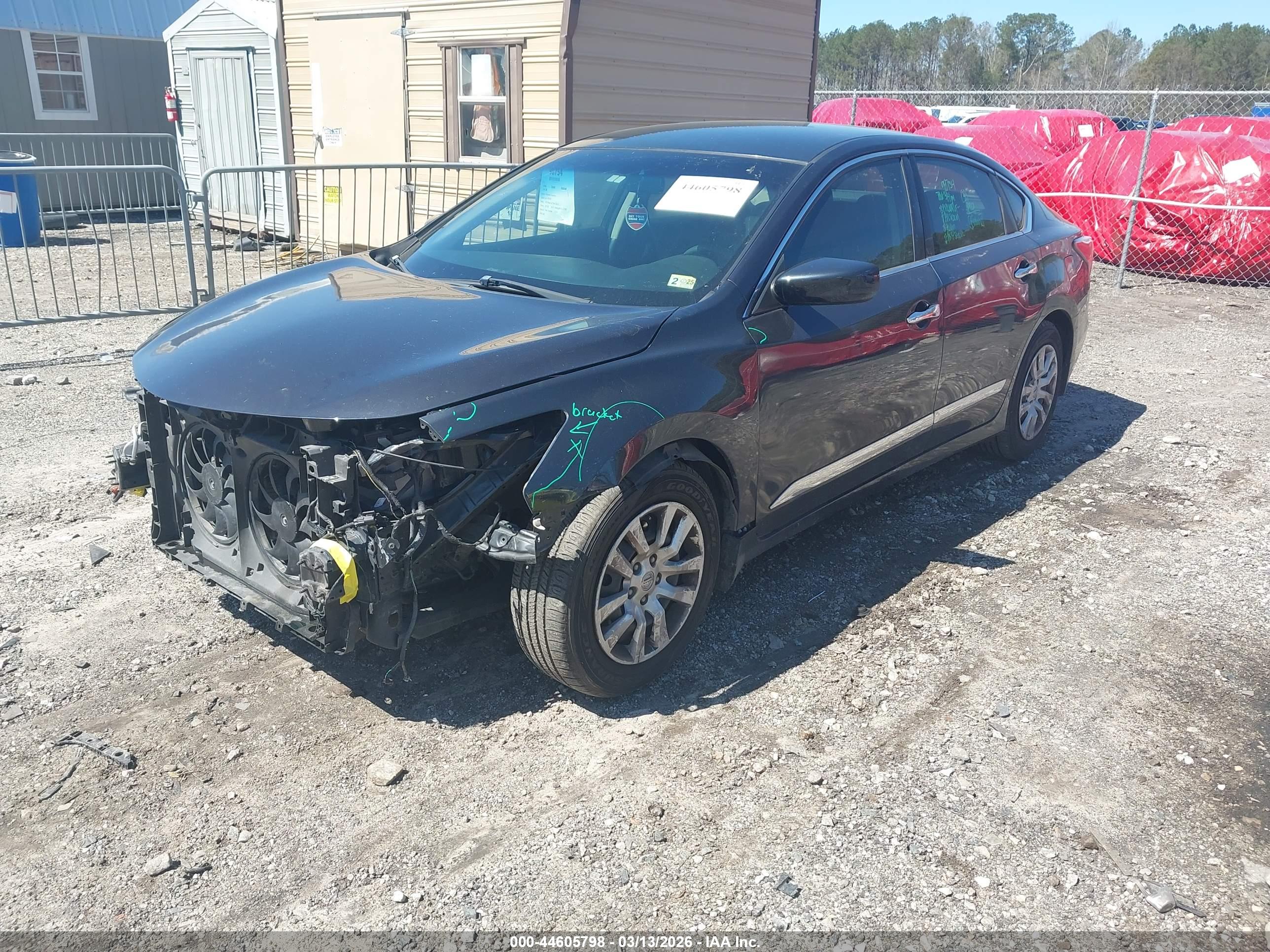 NISSAN ALTIMA image 2