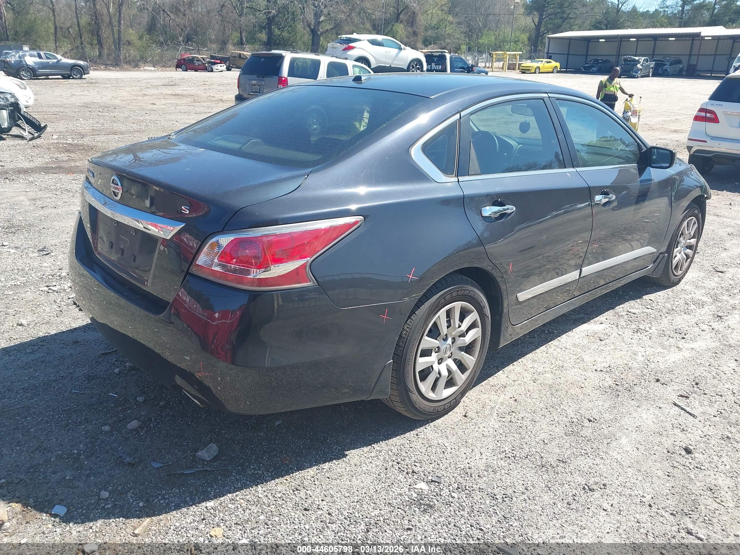 NISSAN ALTIMA image 4