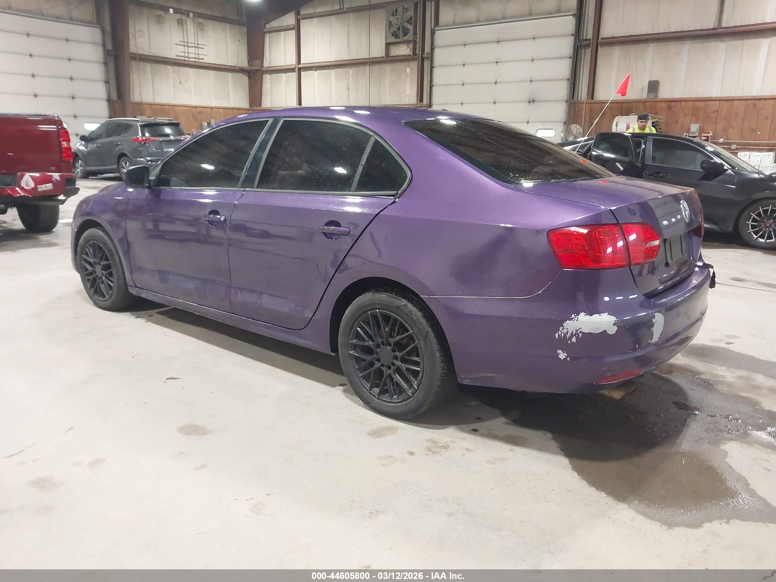 VOLKSWAGEN JETTA image 3