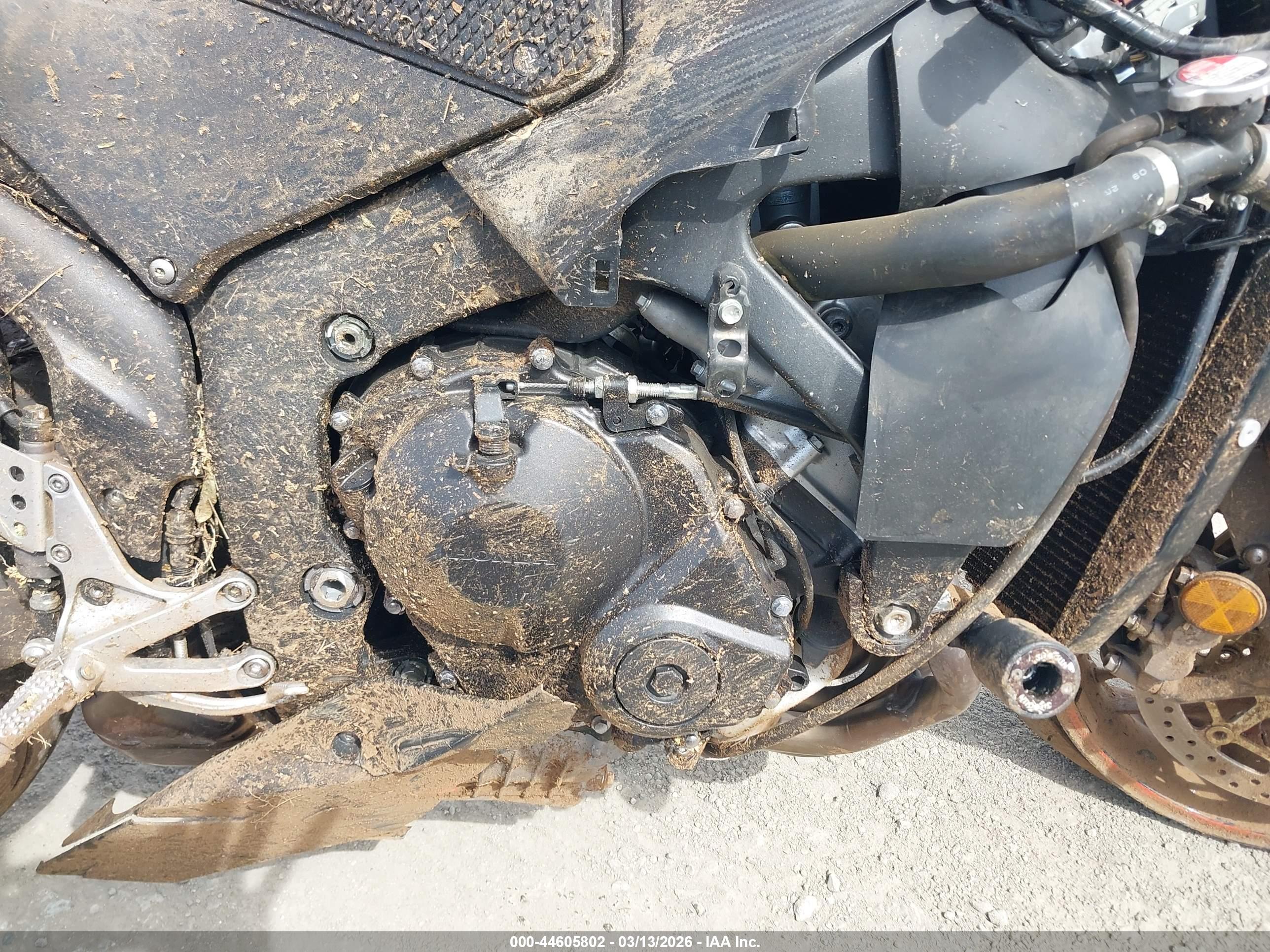 HONDA CBR600 image 8