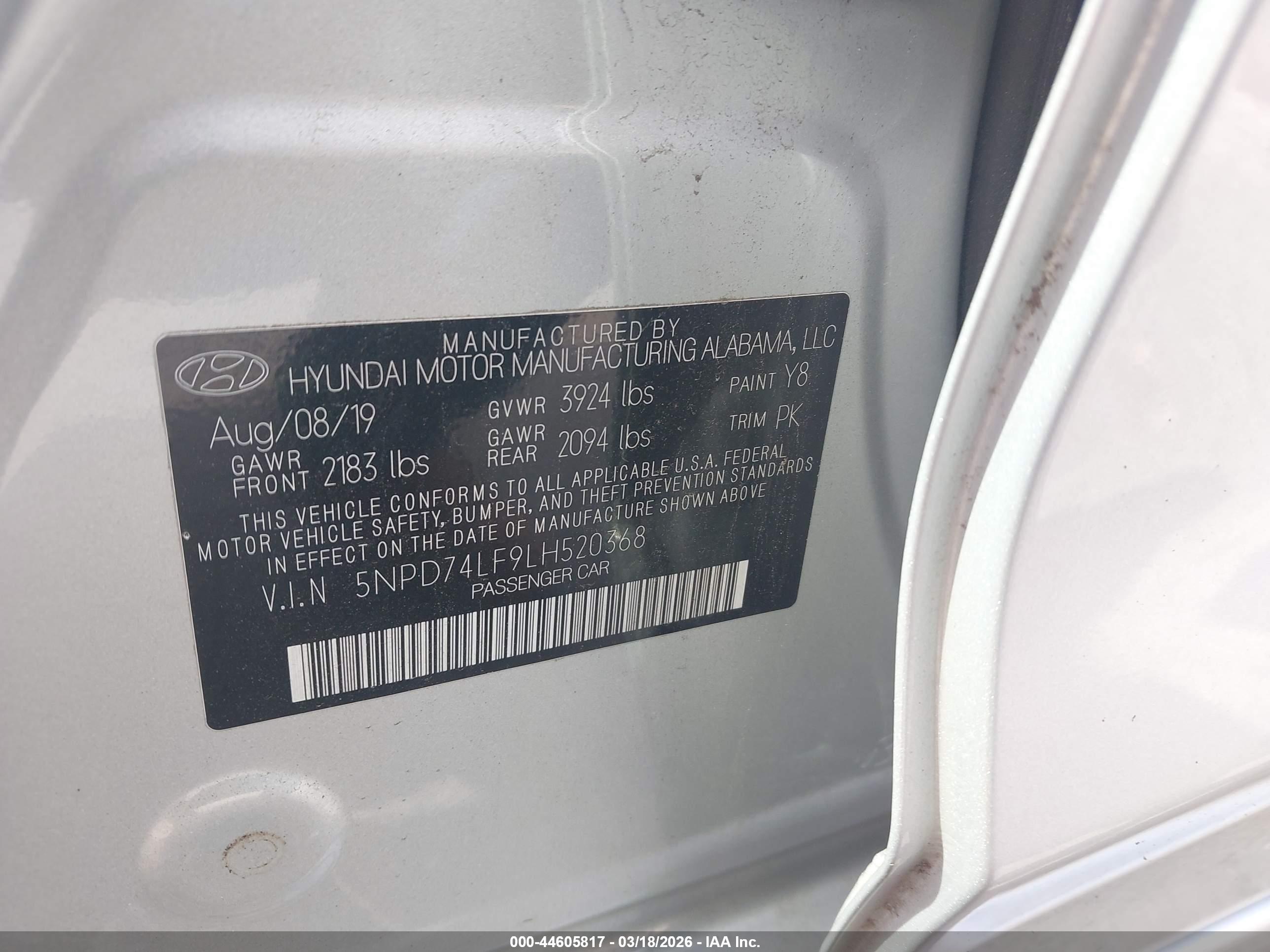 HYUNDAI ELANTRA image 9