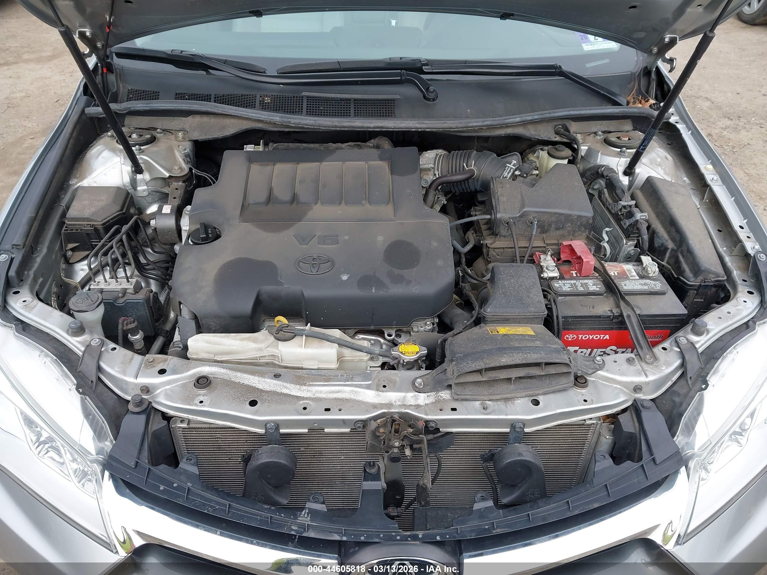 TOYOTA CAMRY image 10