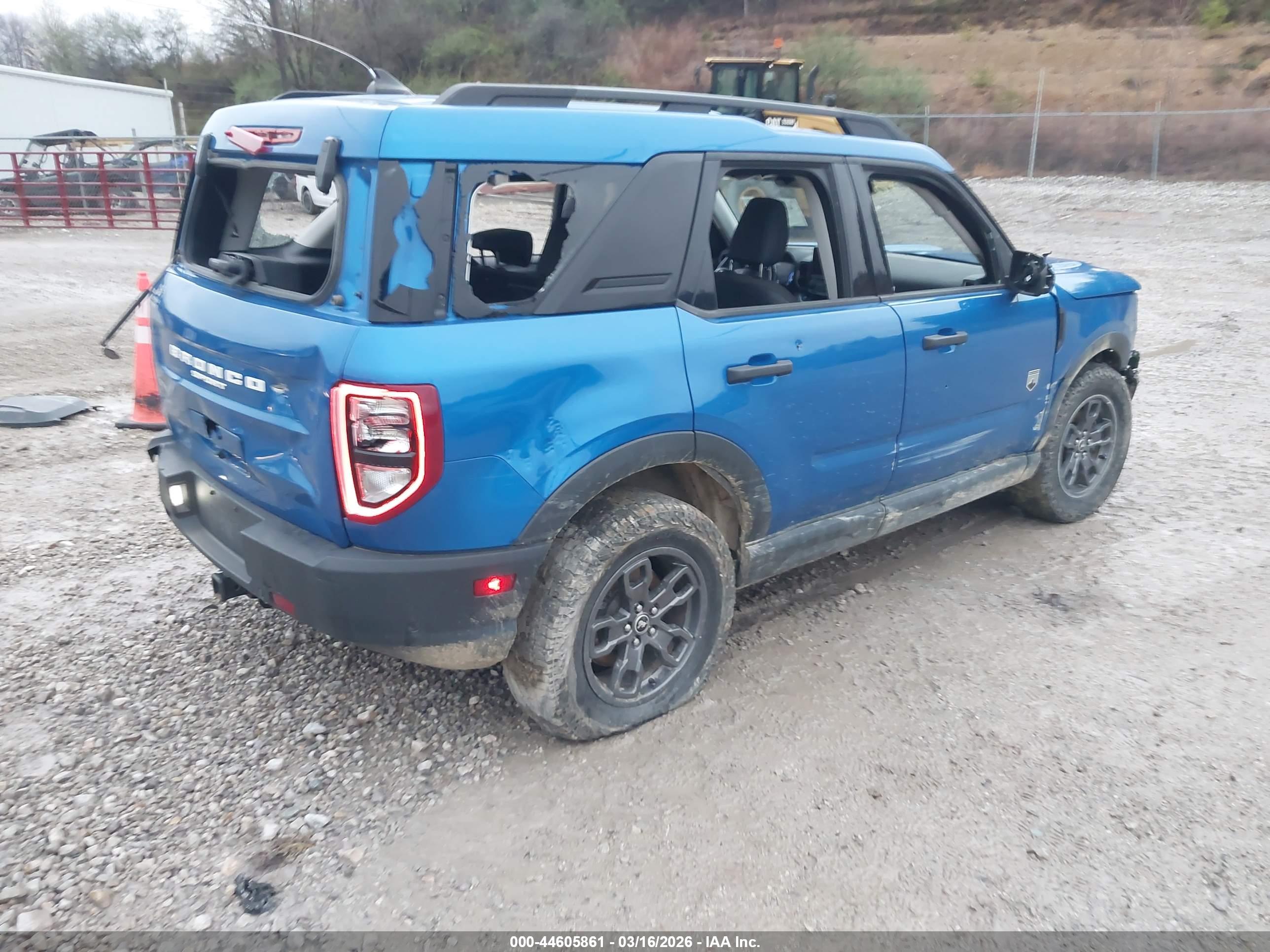 FORD BRONCO image 4