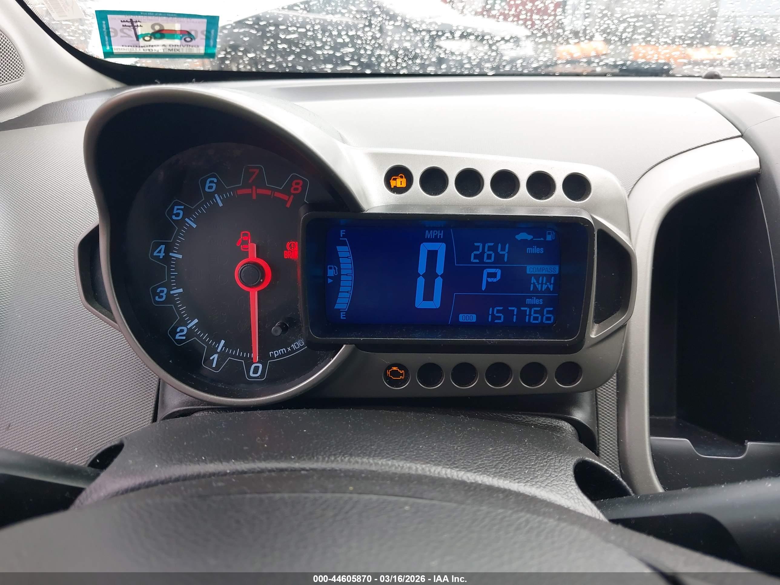 CHEVROLET SONIC image 7