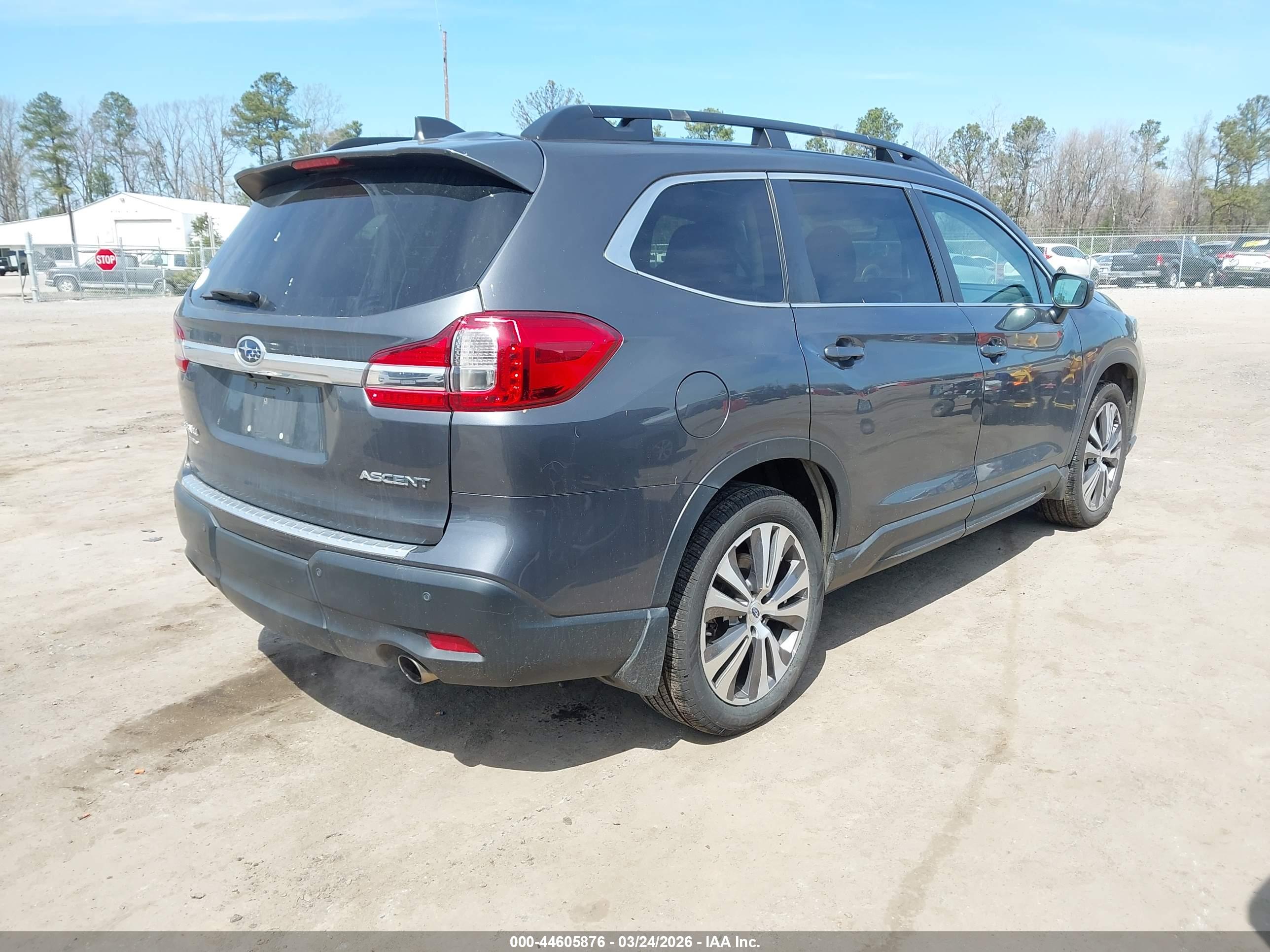 SUBARU ASCENT image 4