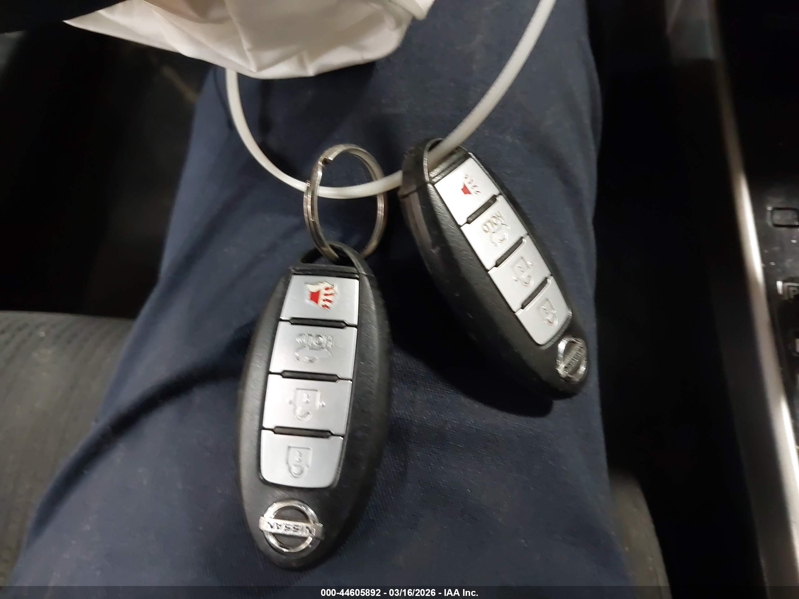 NISSAN ALTIMA image 11