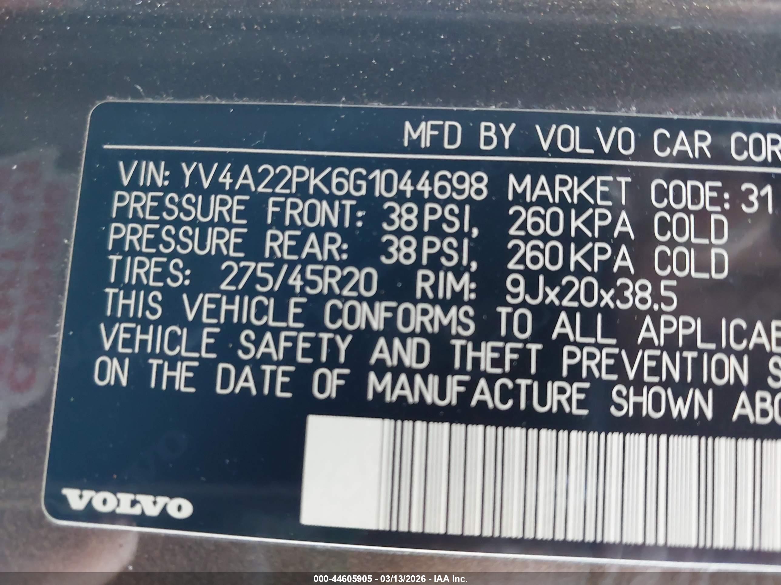 VOLVO XC90 image 9