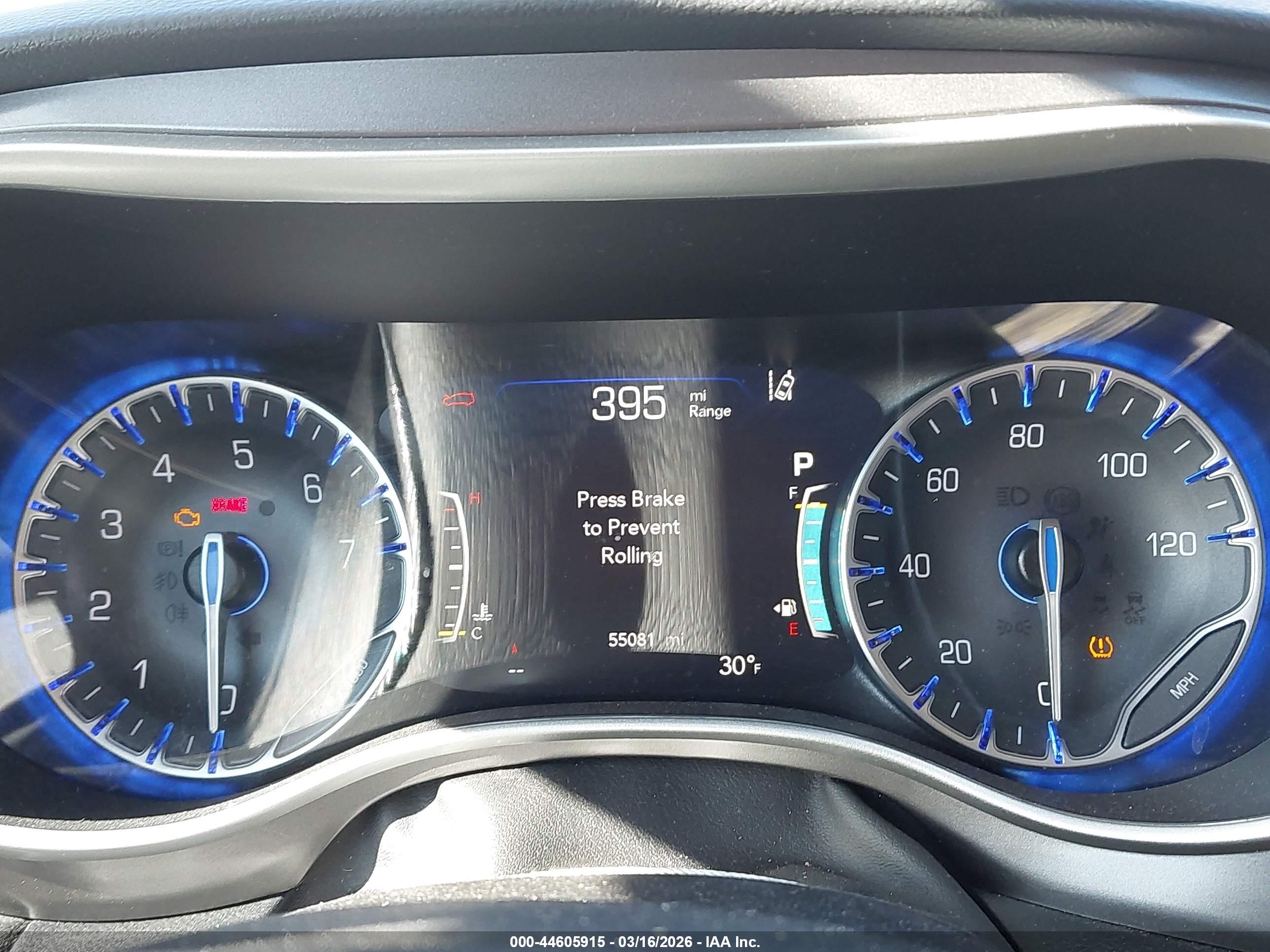 CHRYSLER PACIFICA image 7