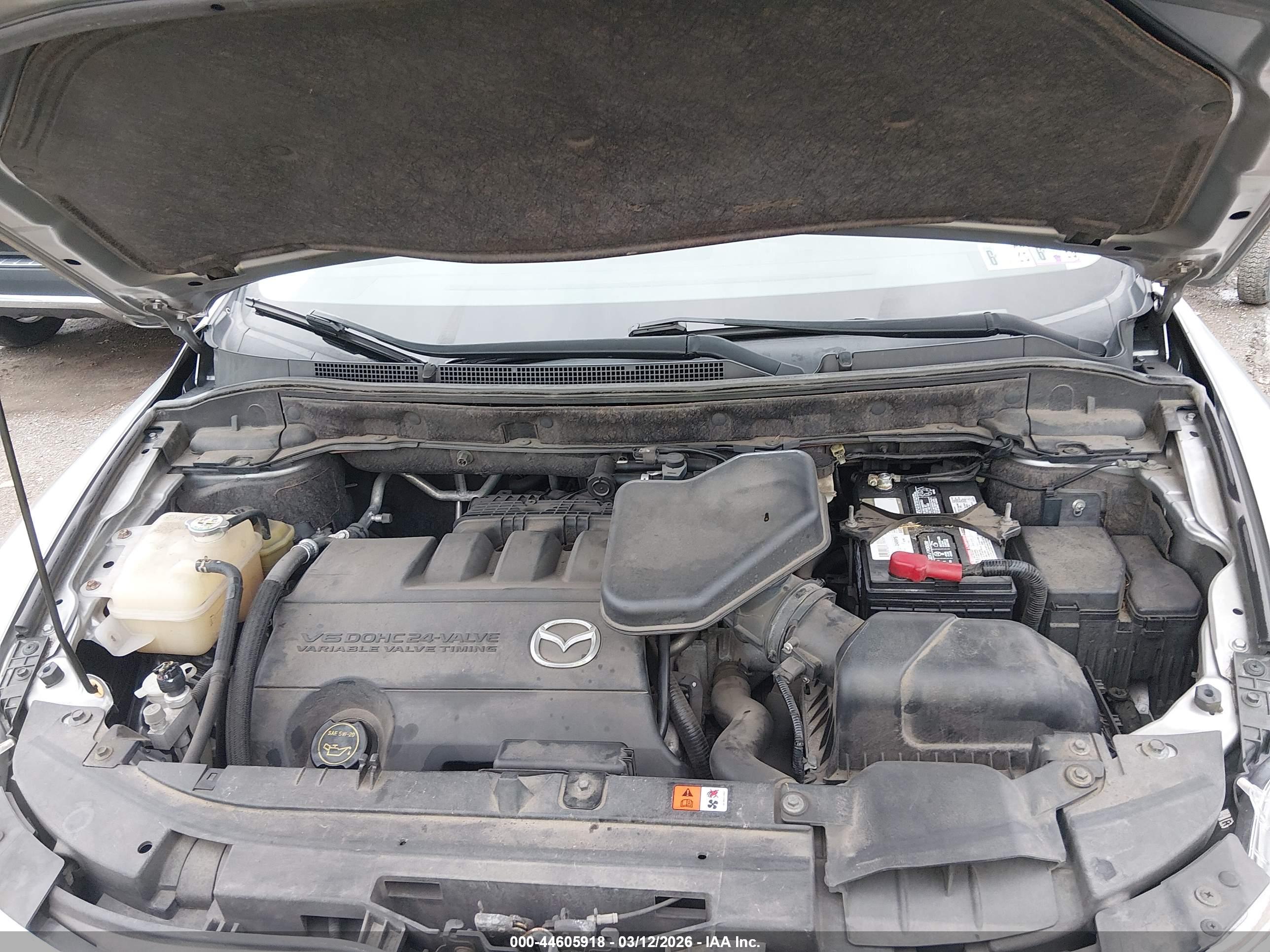 MAZDA CX-9 image 10
