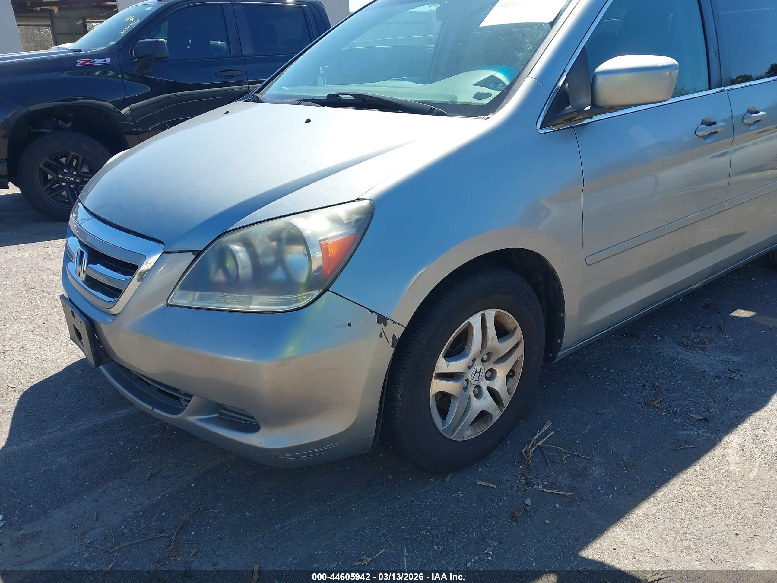 HONDA ODYSSEY image 6