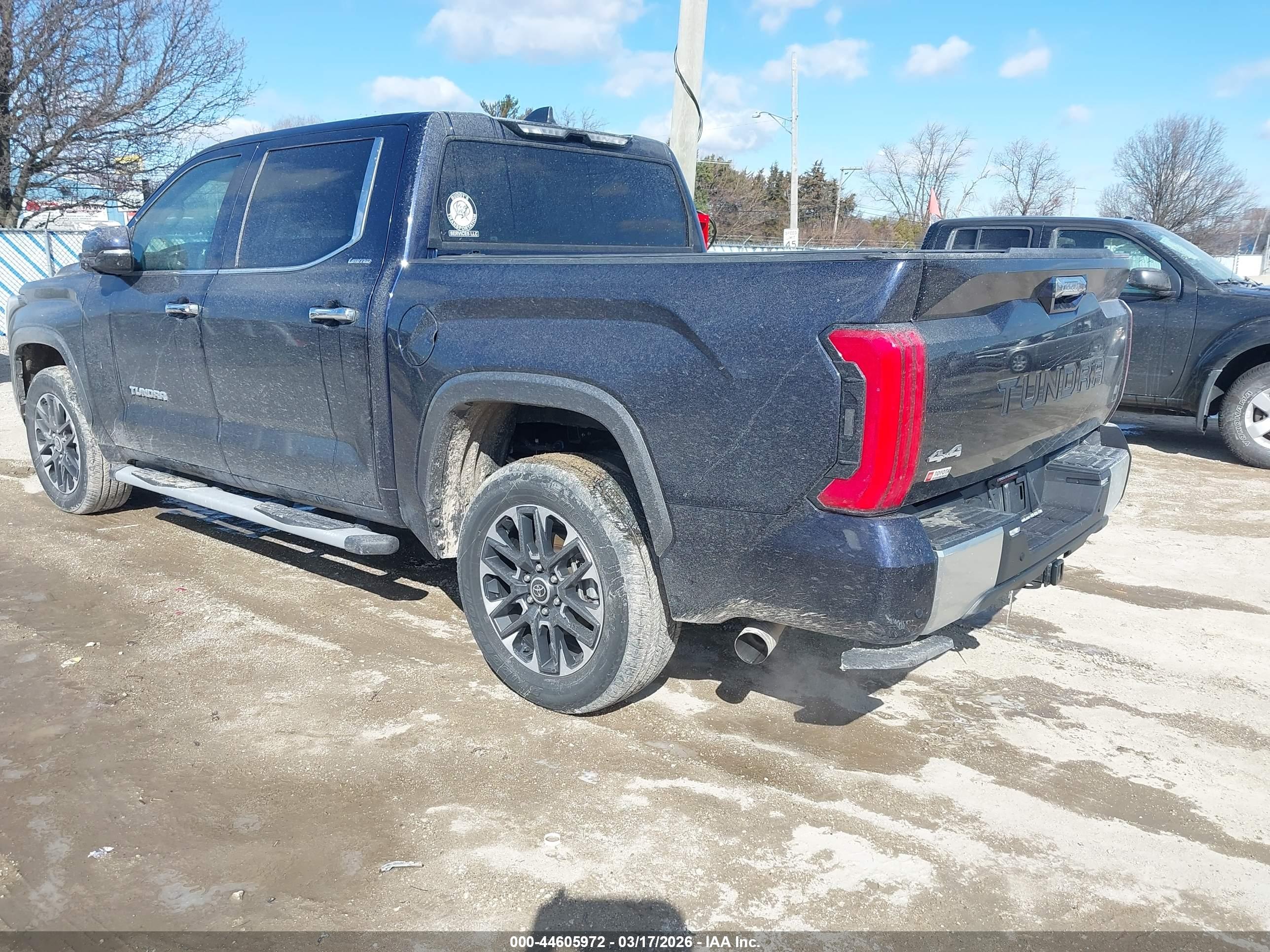 TOYOTA TUNDRA image 3