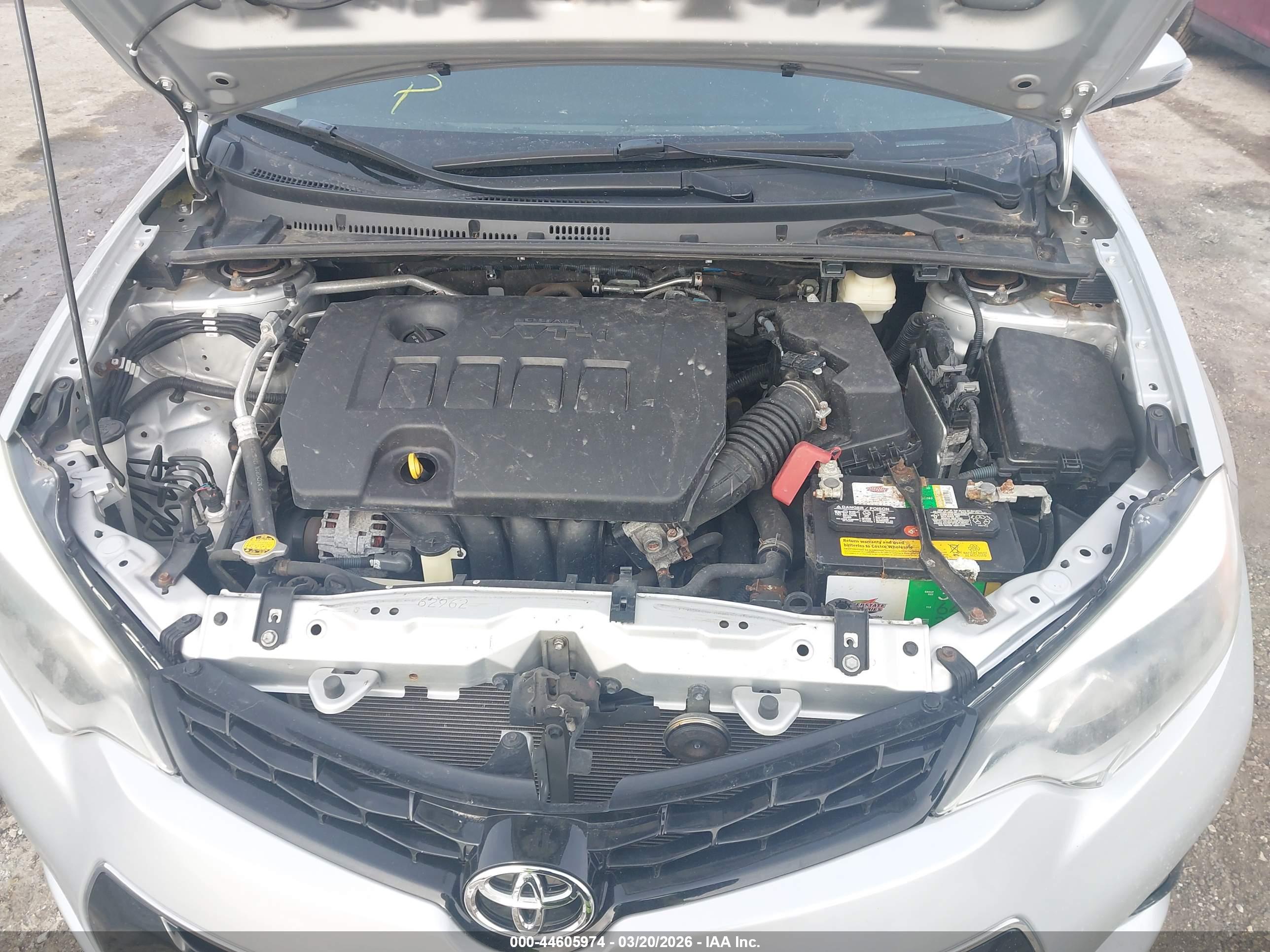 TOYOTA COROLLA image 10