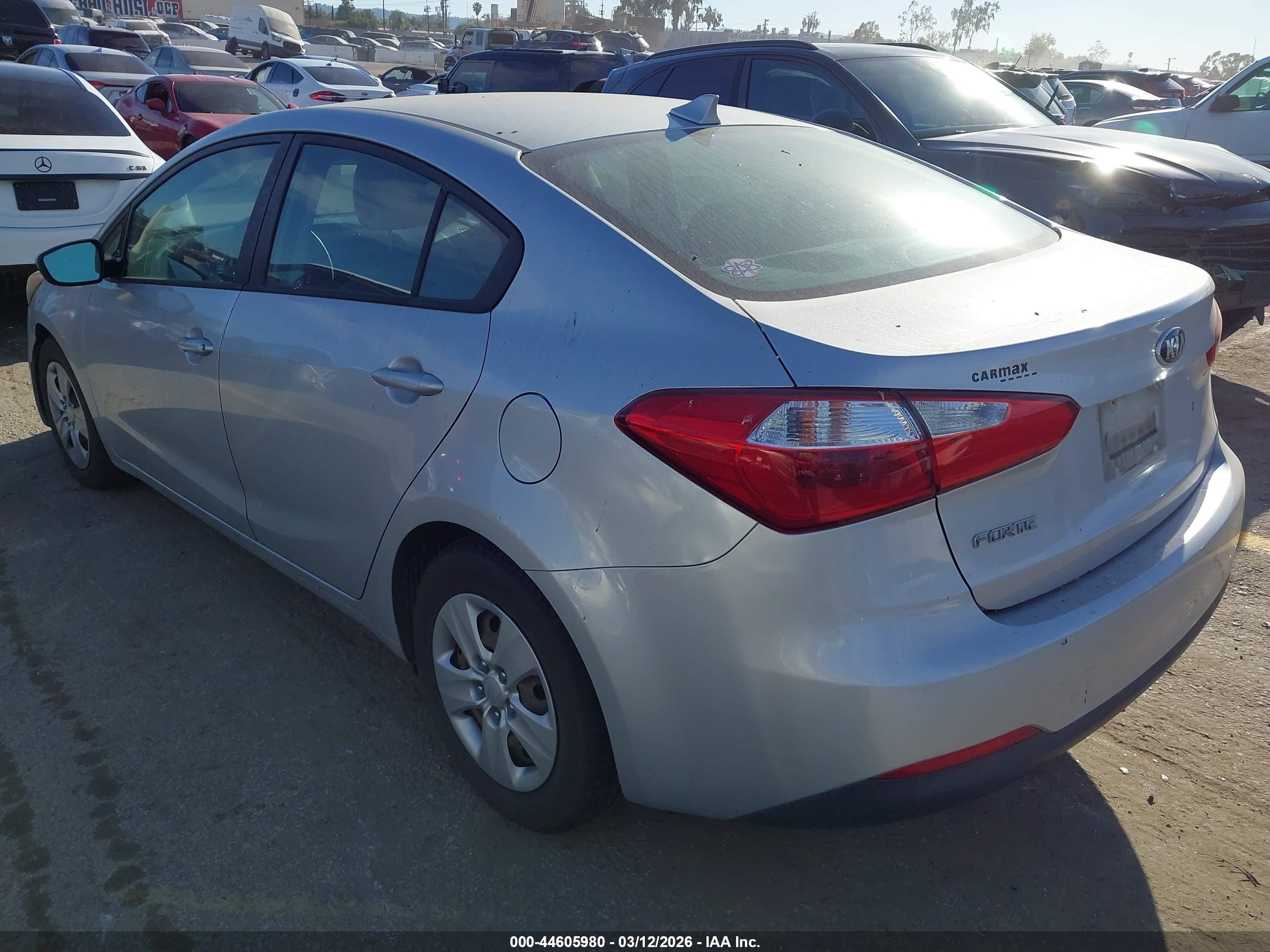 KIA FORTE image 3
