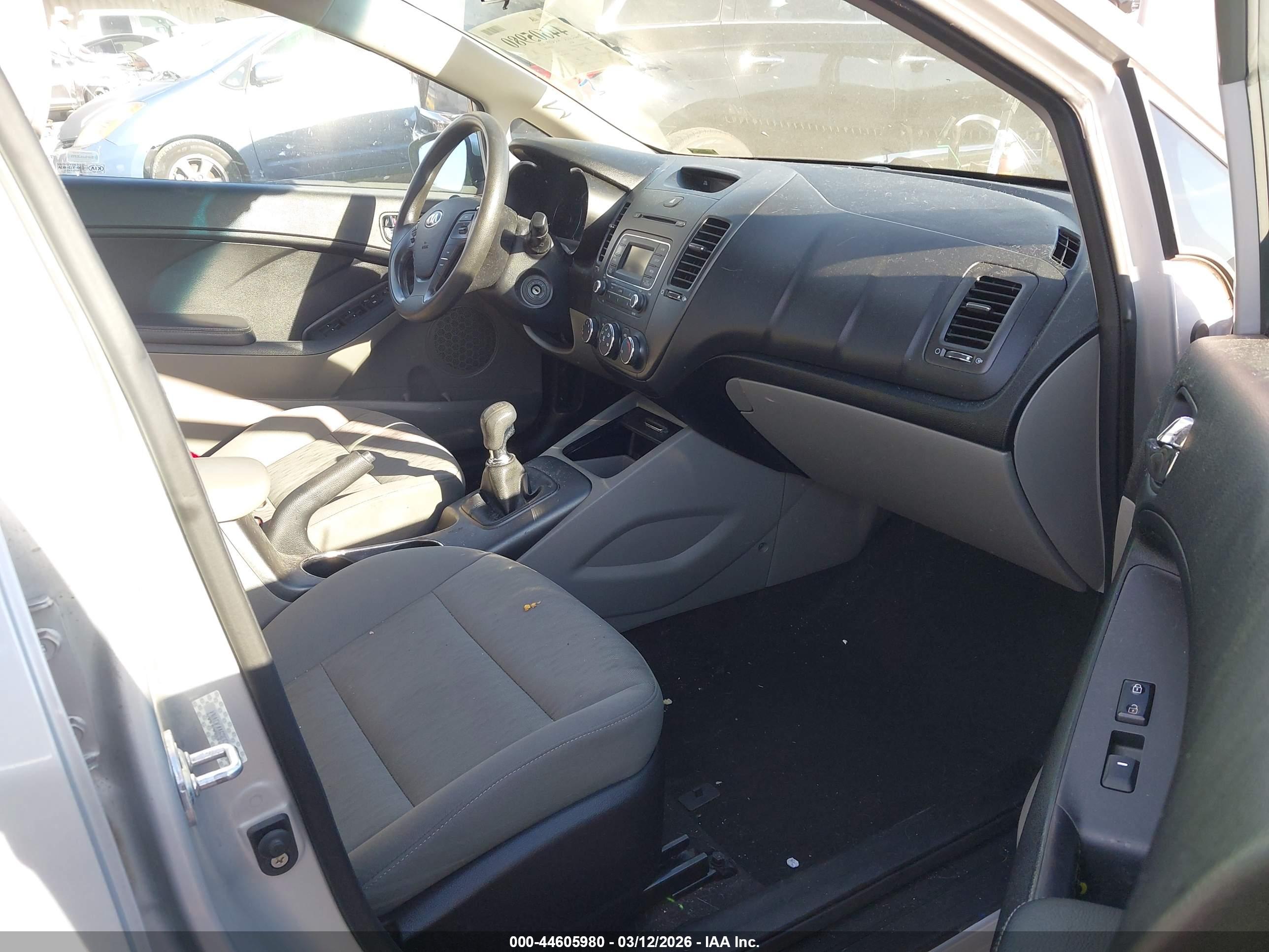 KIA FORTE image 5