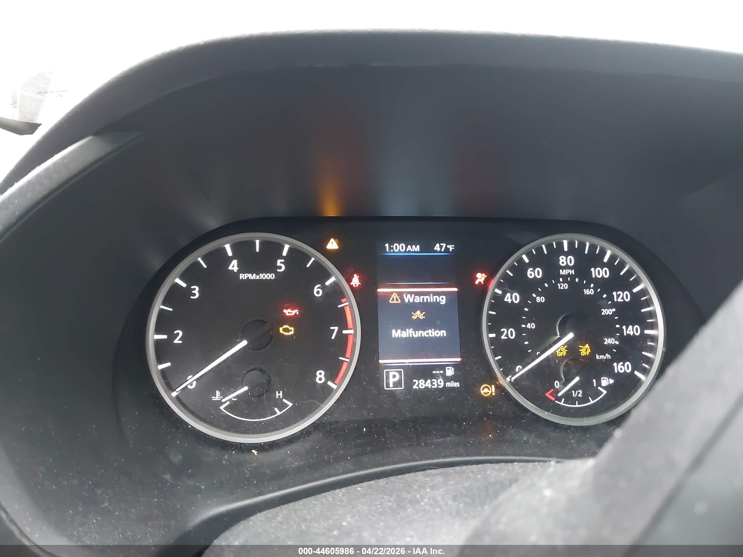 NISSAN SENTRA image 7