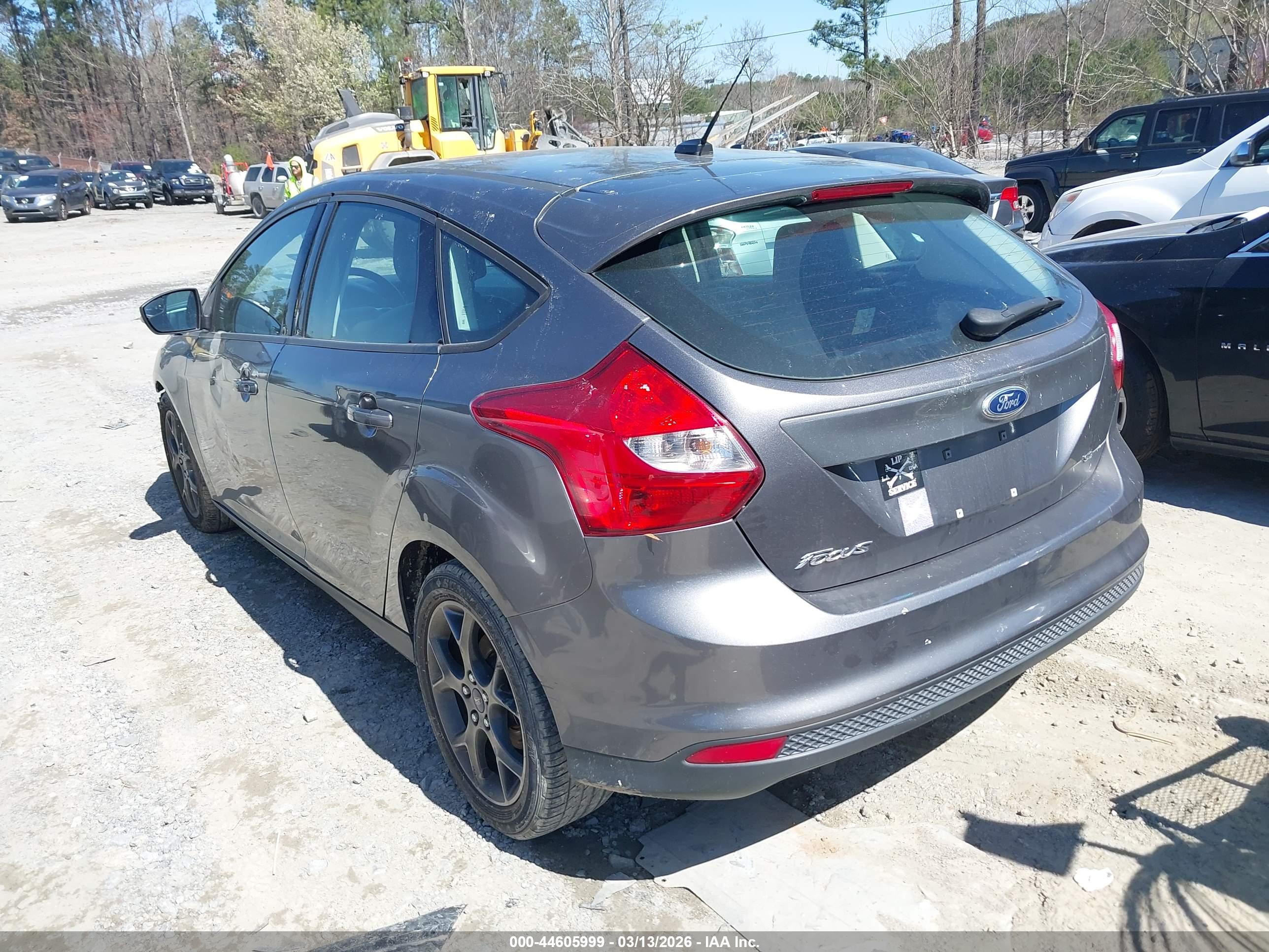 FORD FOCUS image 3