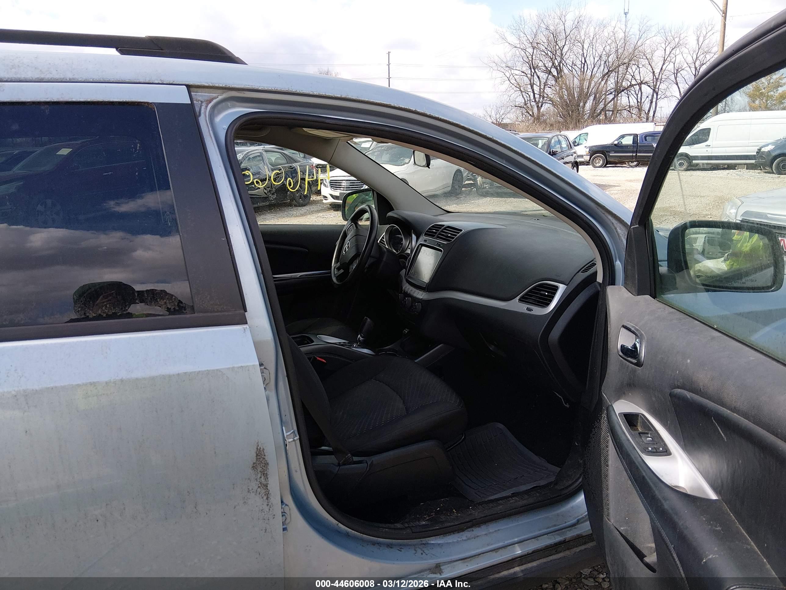 DODGE JOURNEY image 5