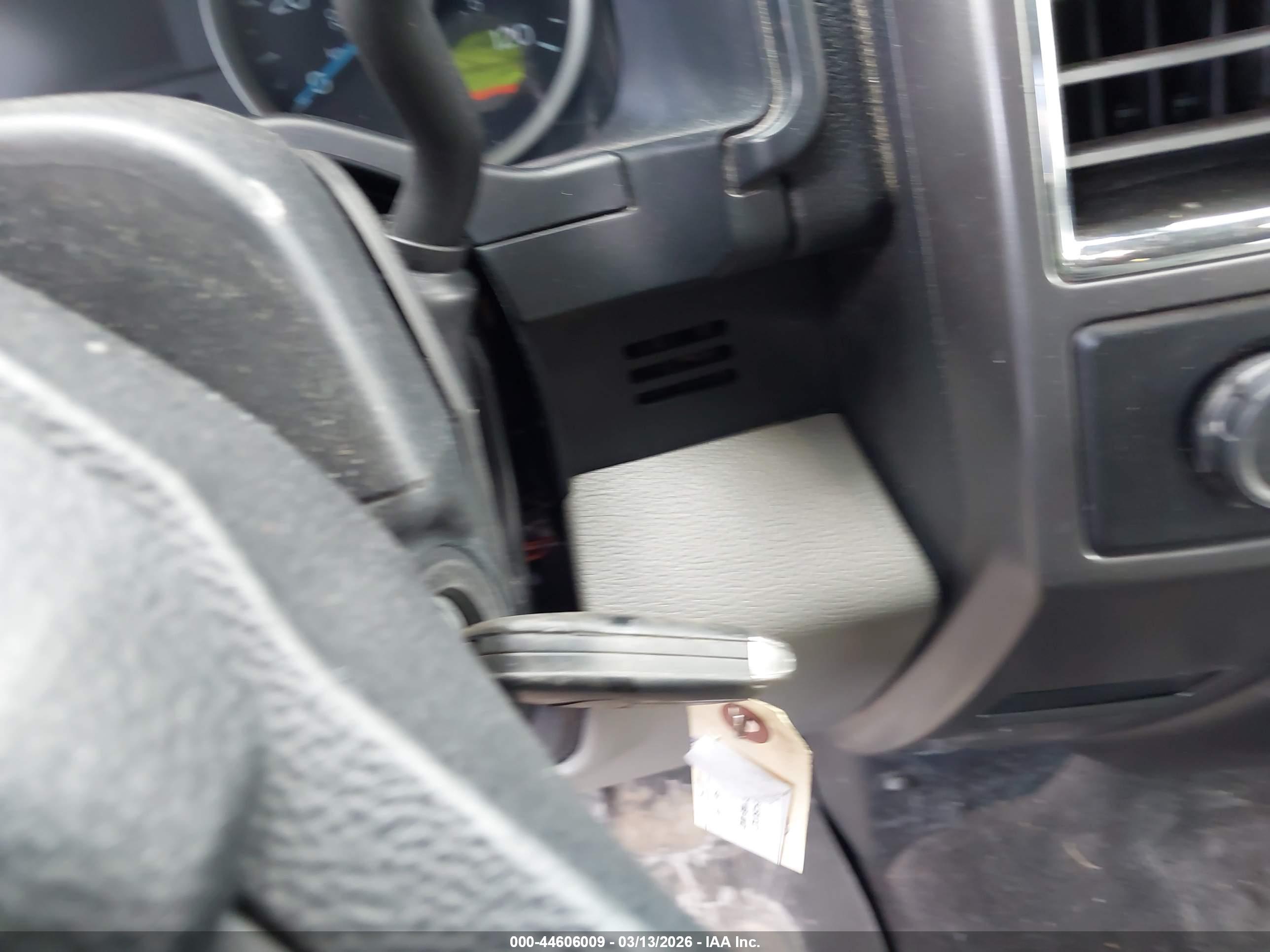 FORD F-150 image 11