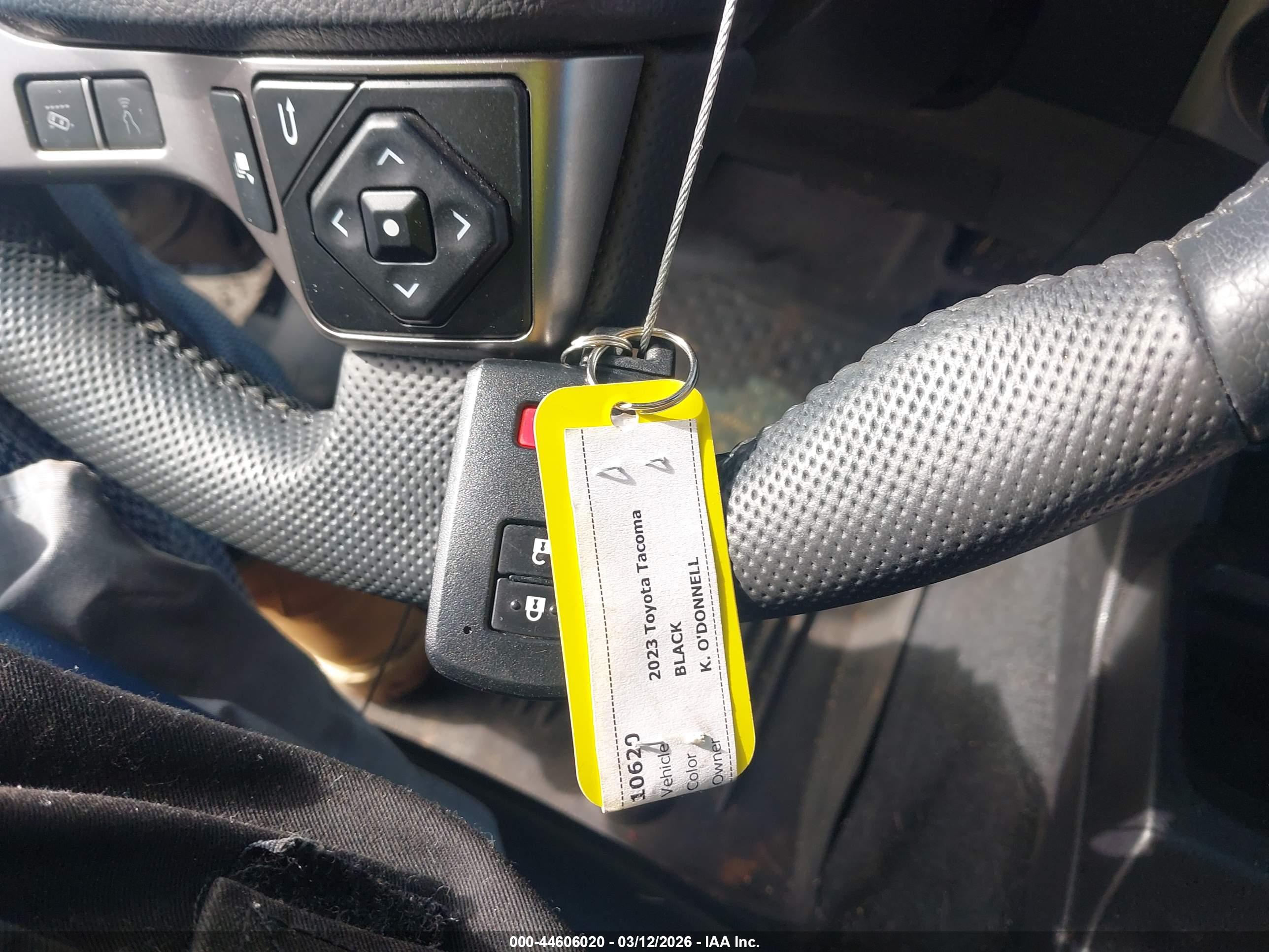 TOYOTA TACOMA image 11