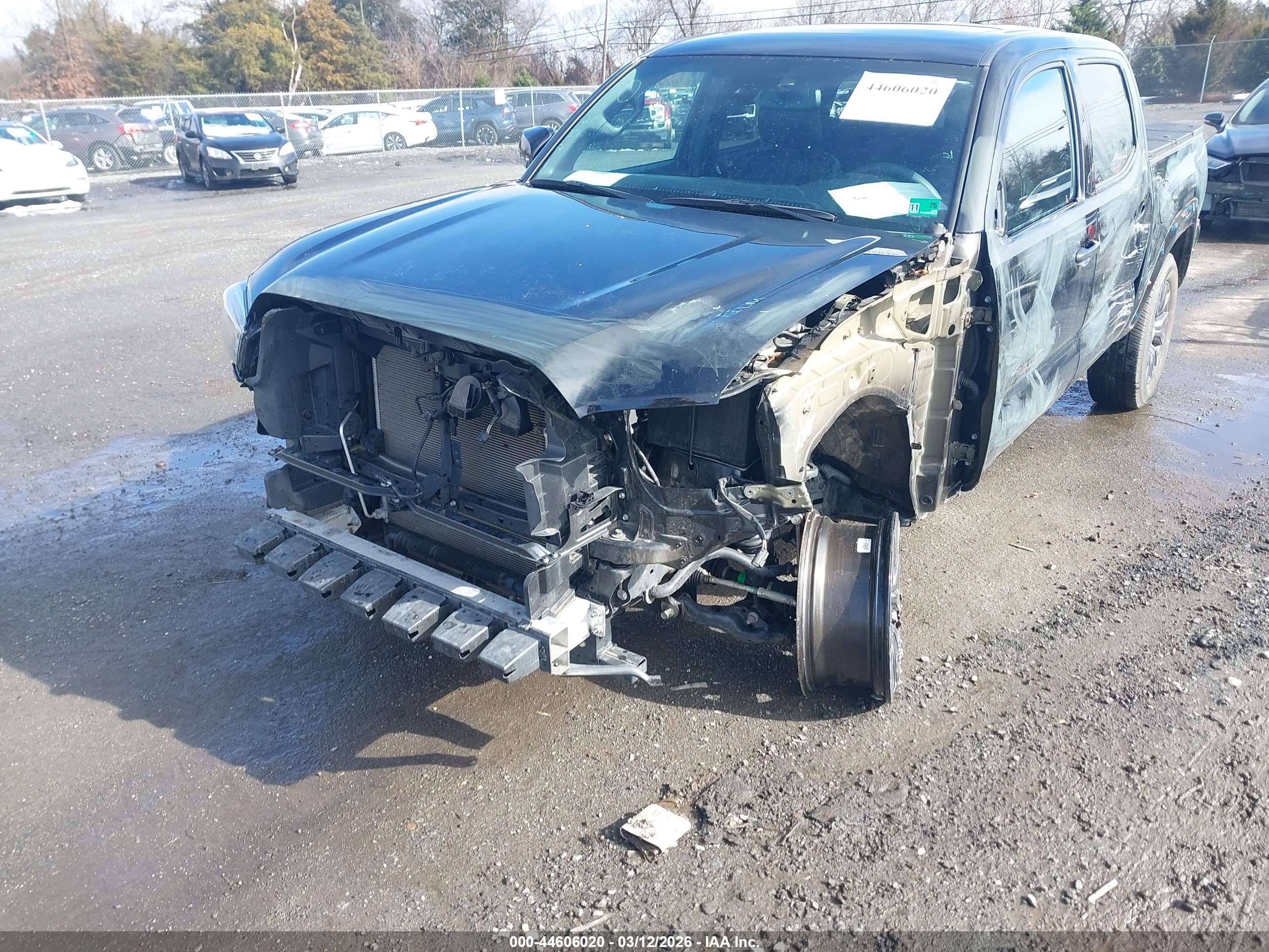 TOYOTA TACOMA image 6