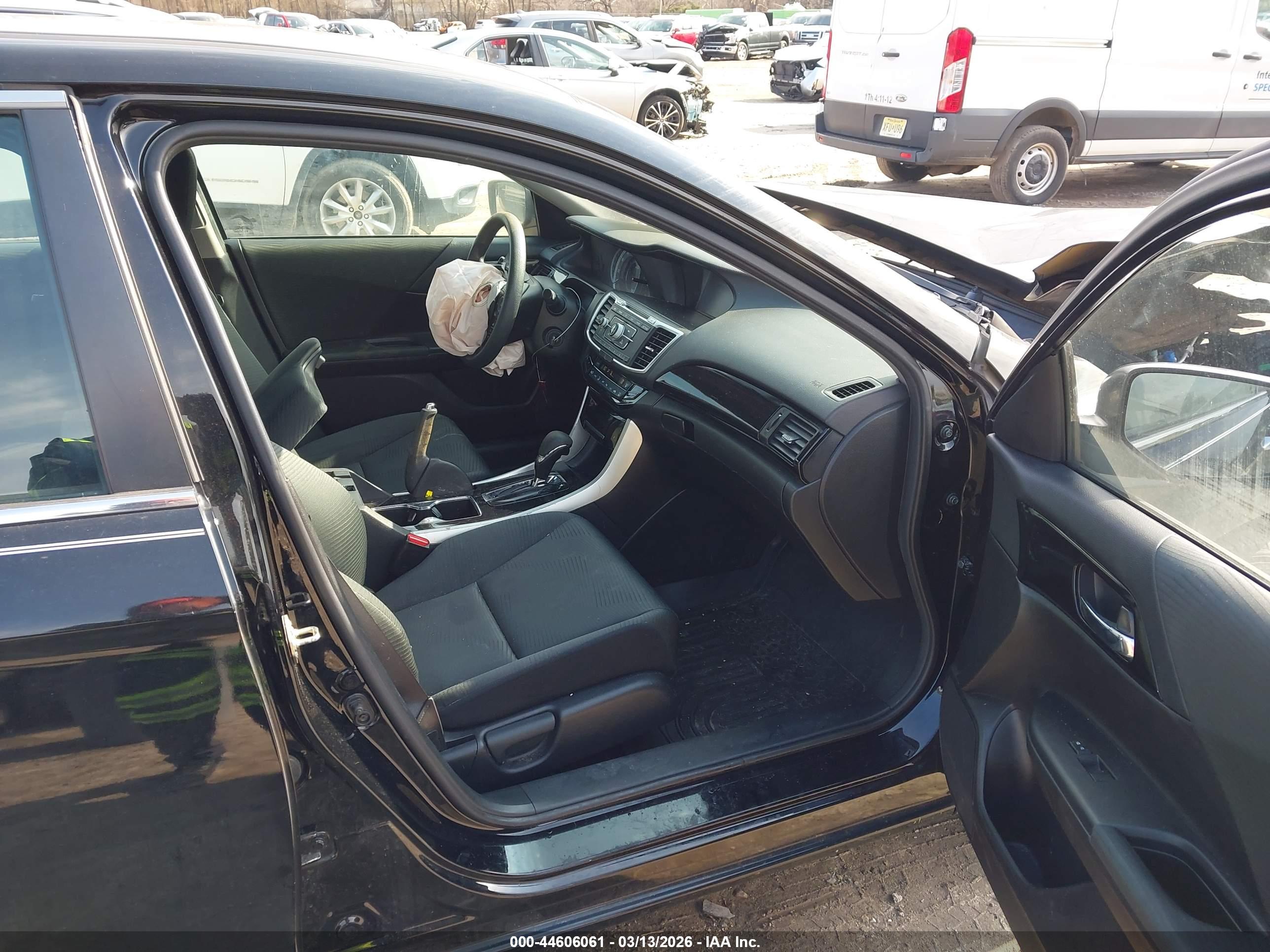 HONDA ACCORD image 5