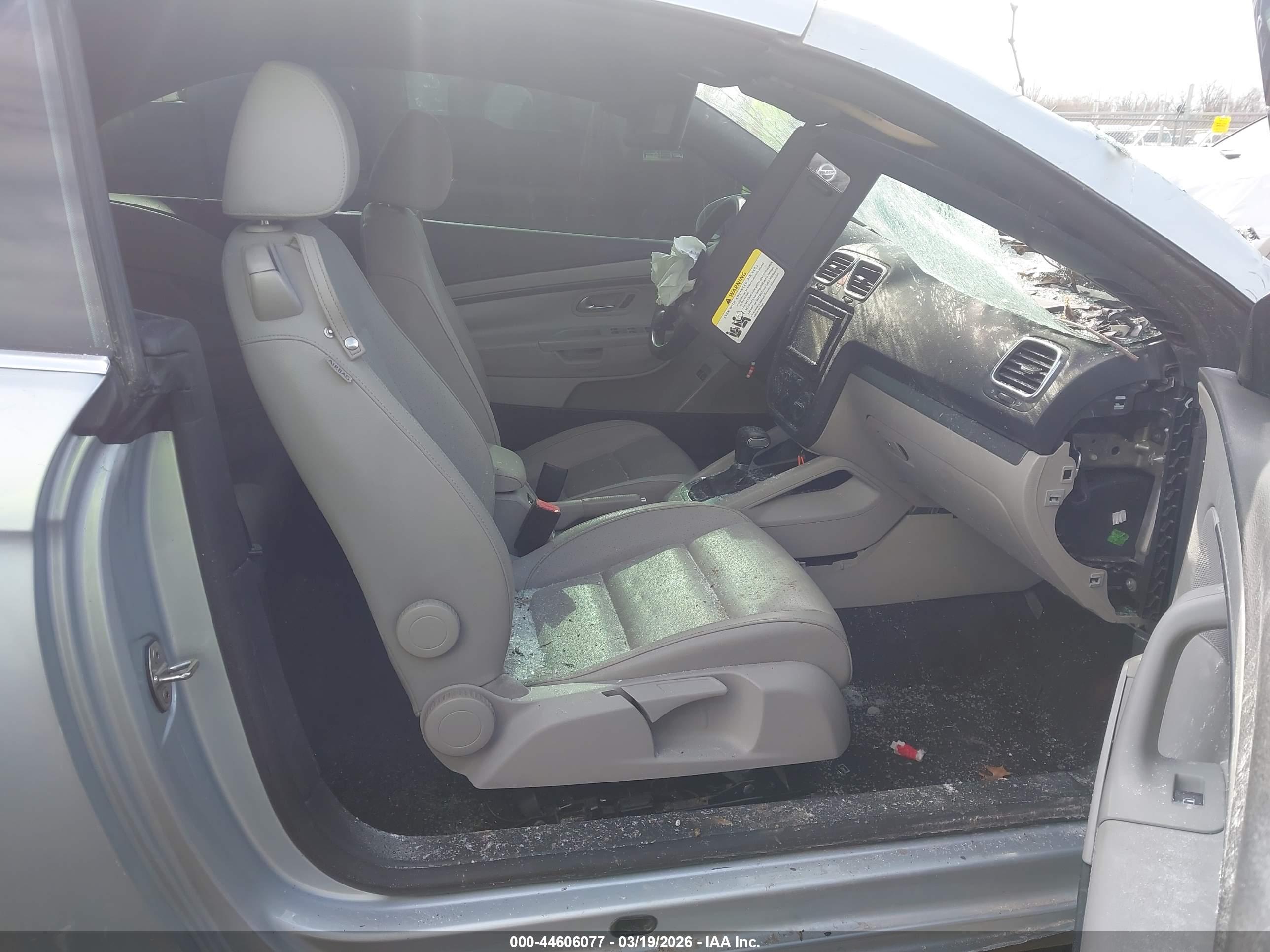 VOLKSWAGEN EOS image 5