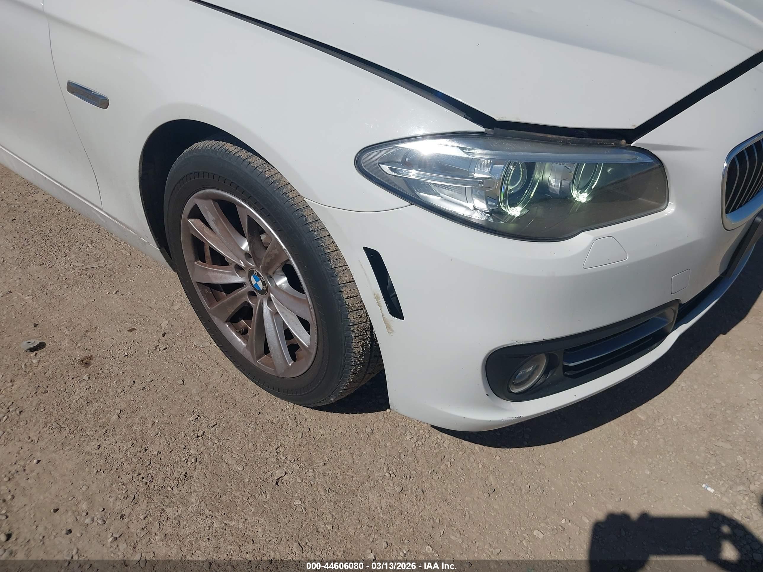 BMW 528I image 6