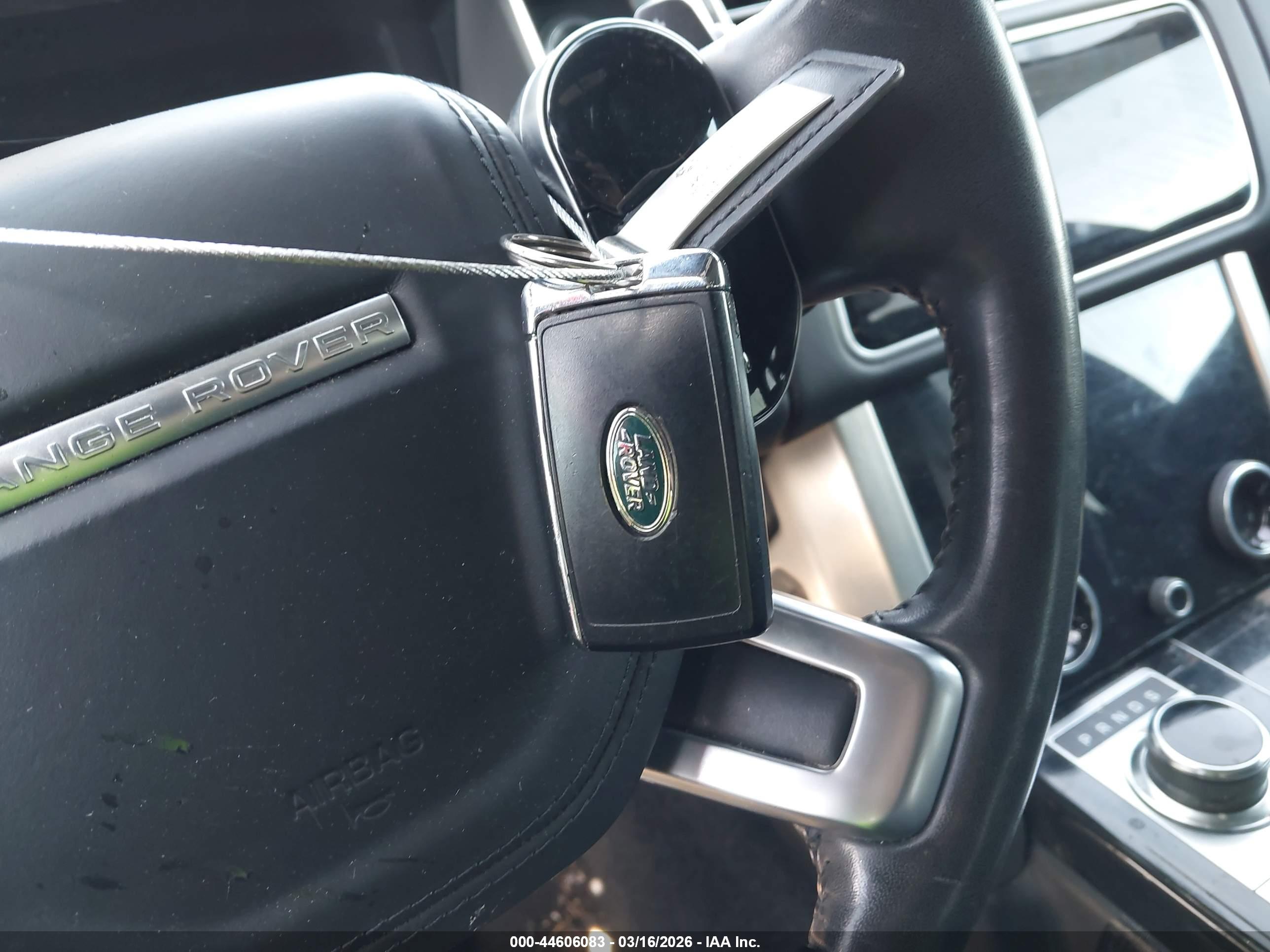 LAND ROVER image 11