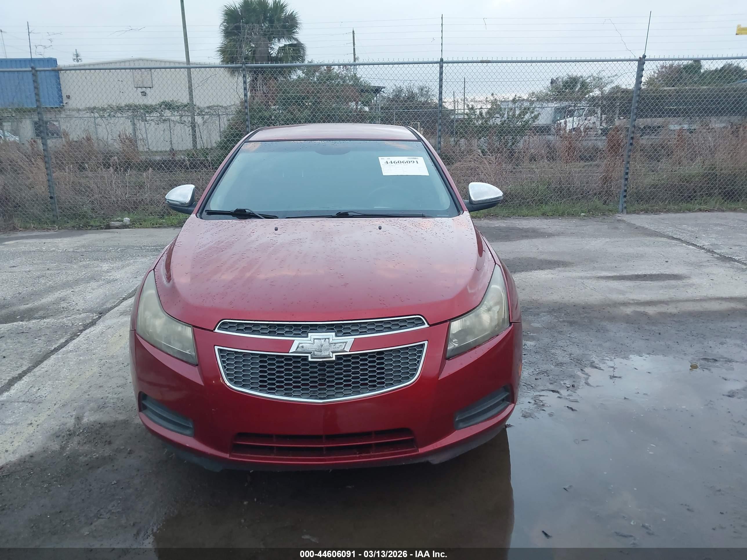 CHEVROLET CRUZE image 6