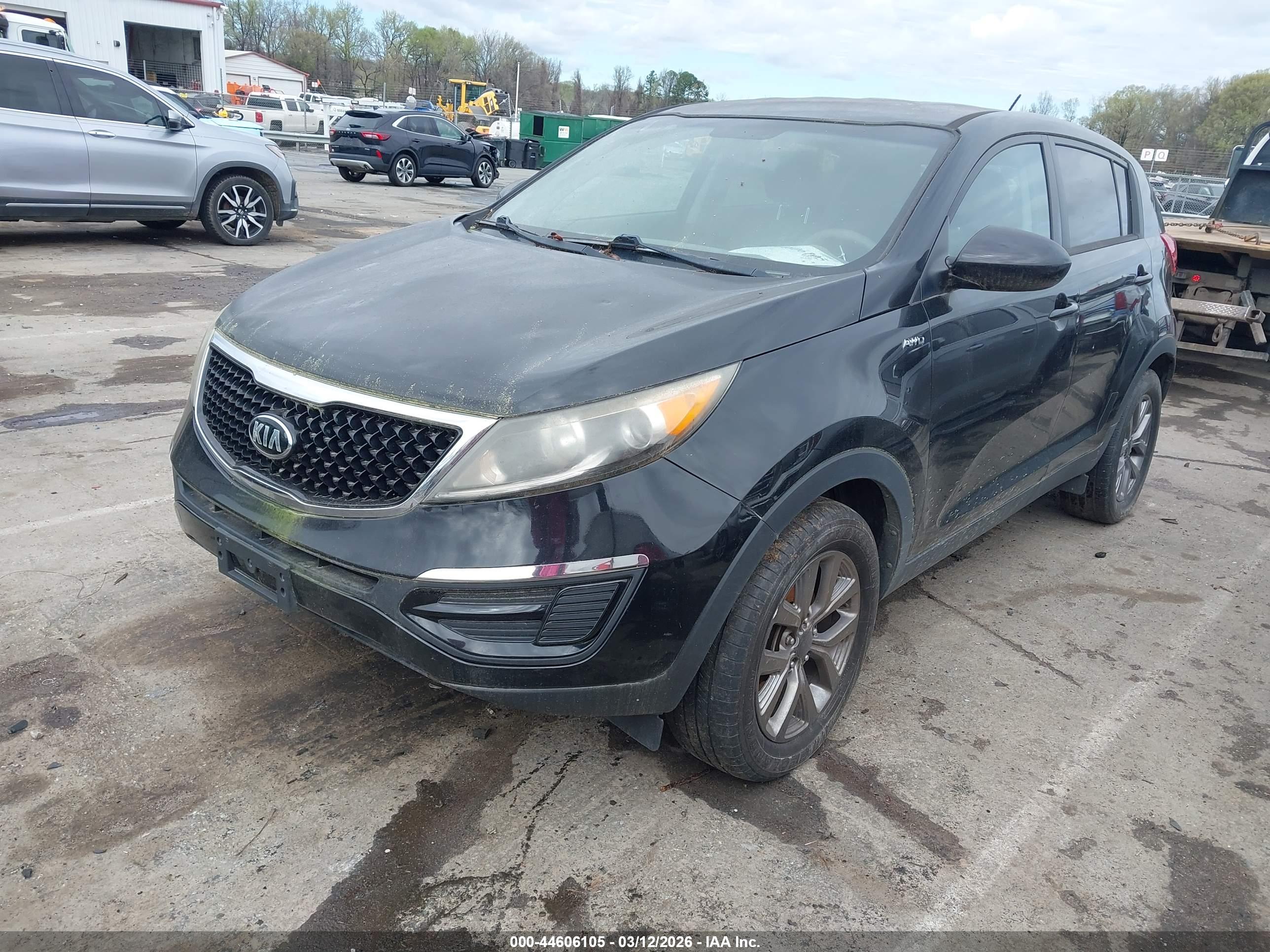 KIA SPORTAGE image 2