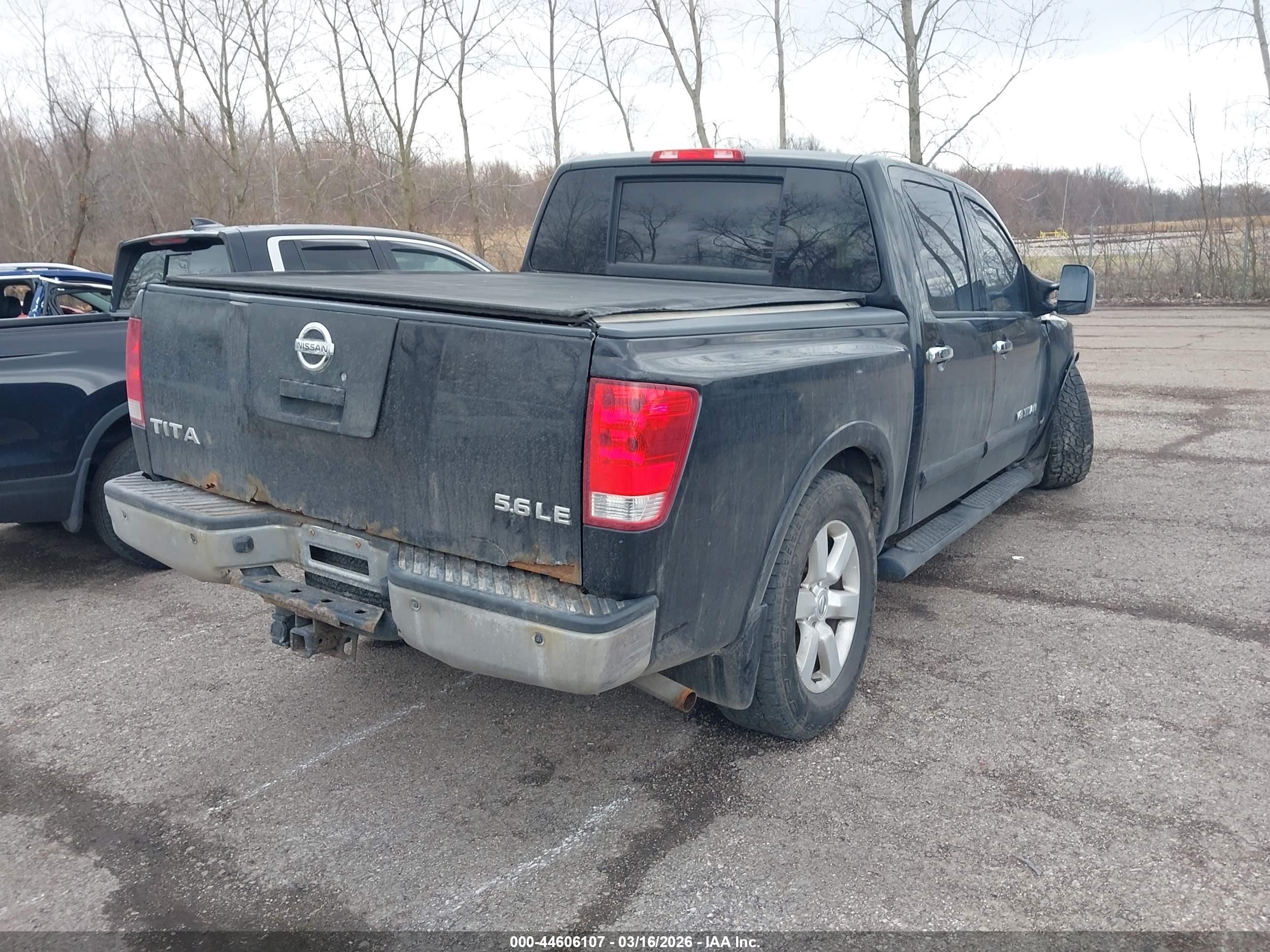 NISSAN TITAN image 4