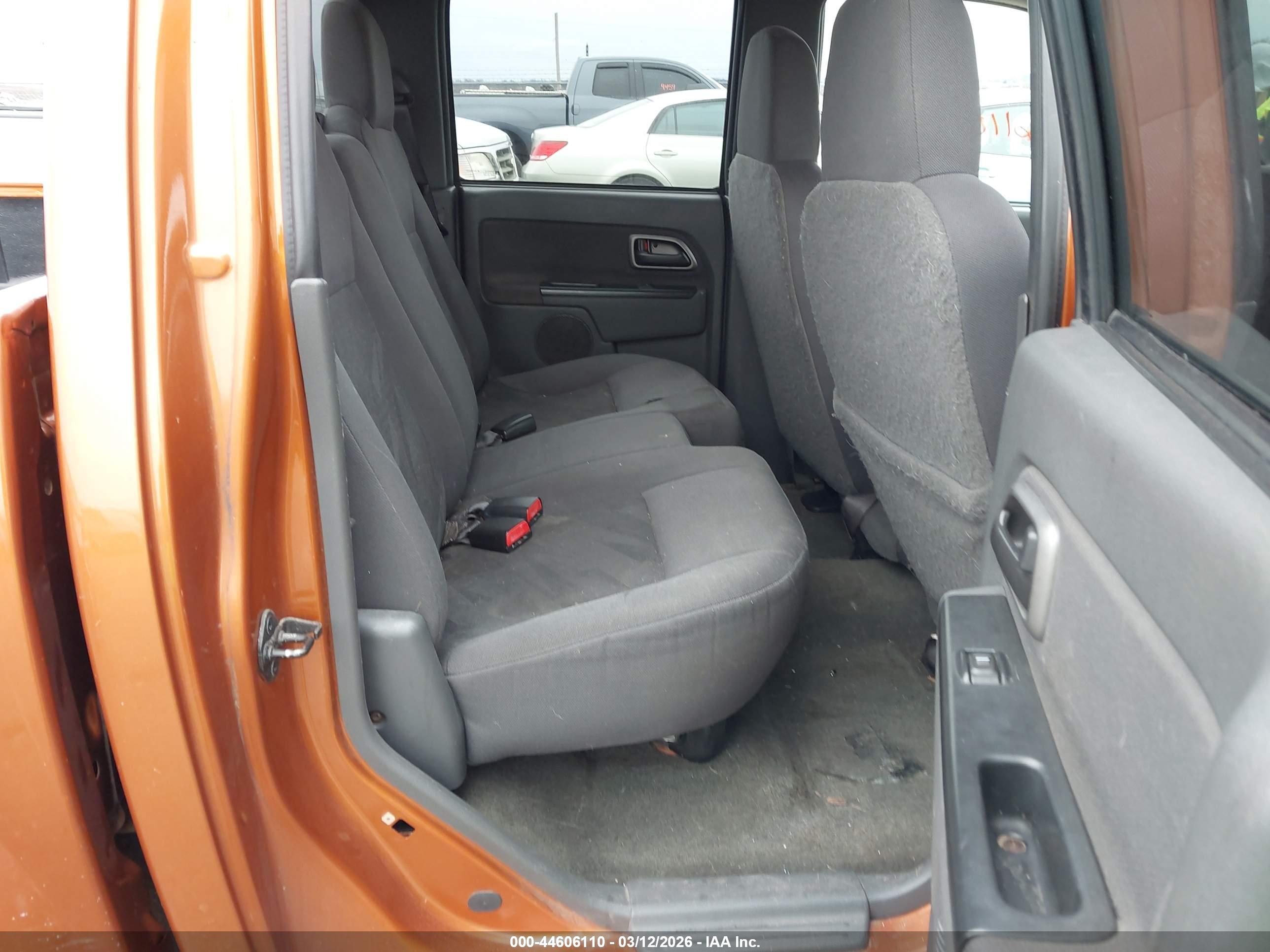 CHEVROLET COLORADO image 8