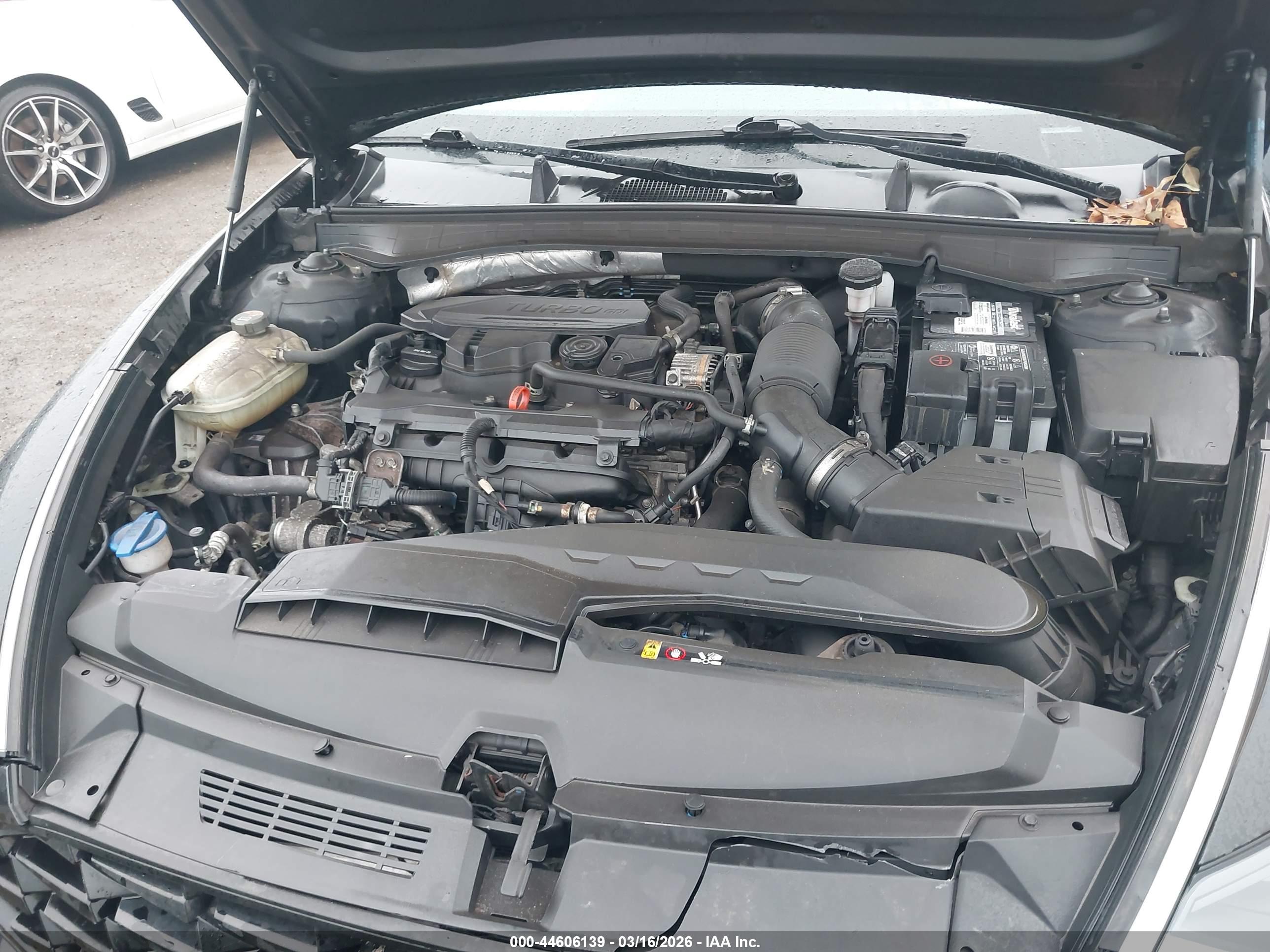 HYUNDAI SONATA image 10