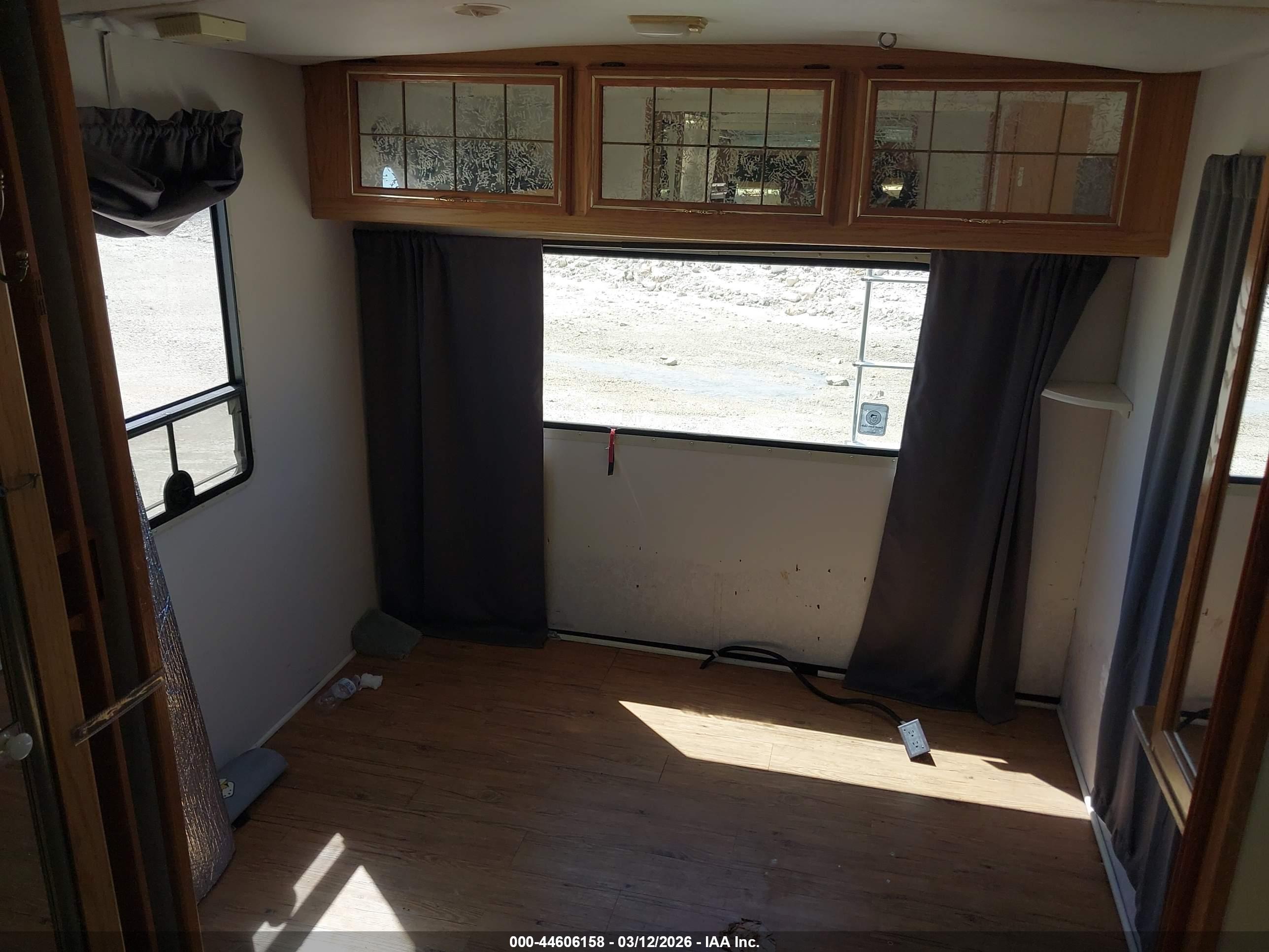 FORD F530 image 8