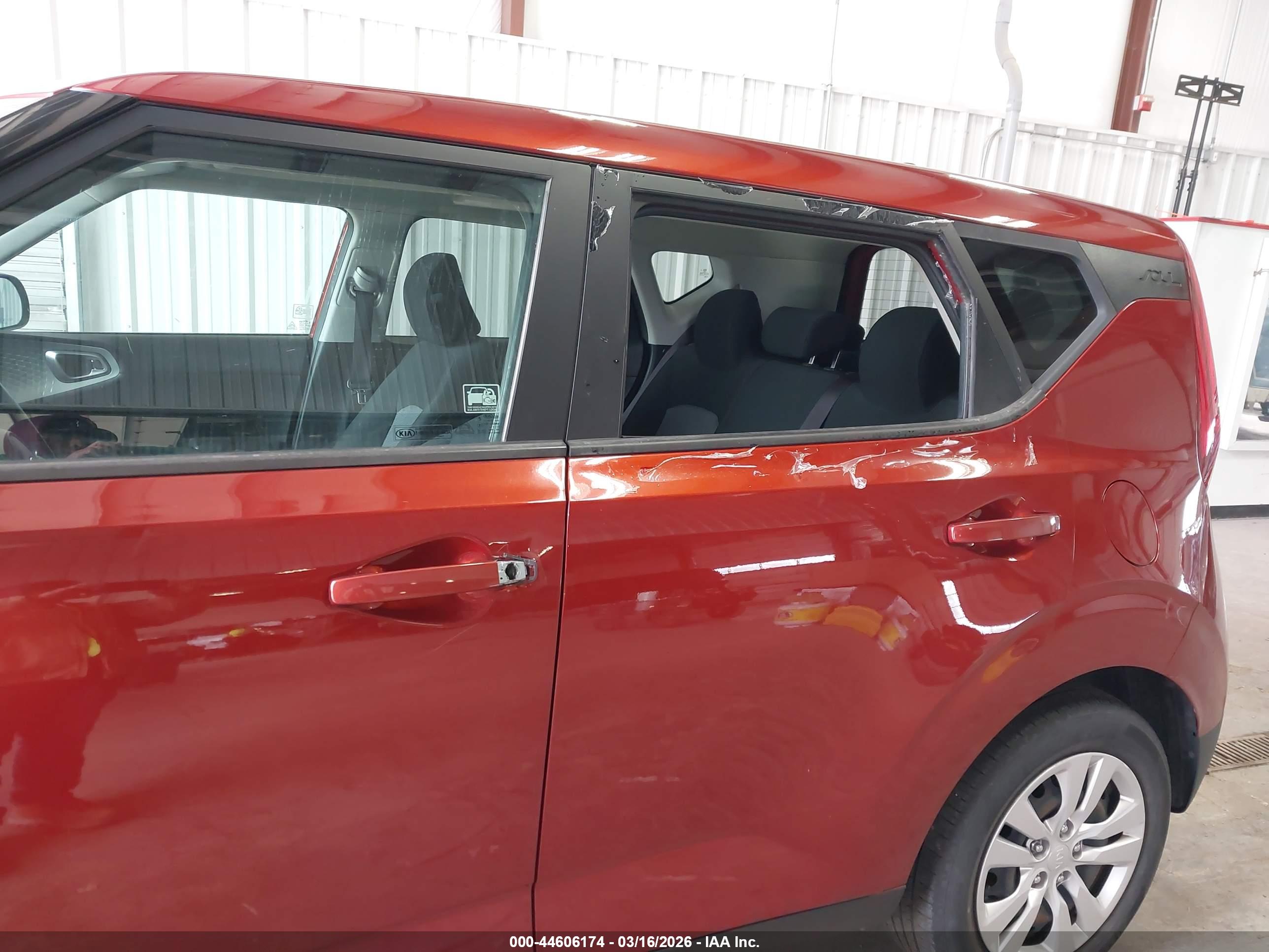 KIA SOUL image 6