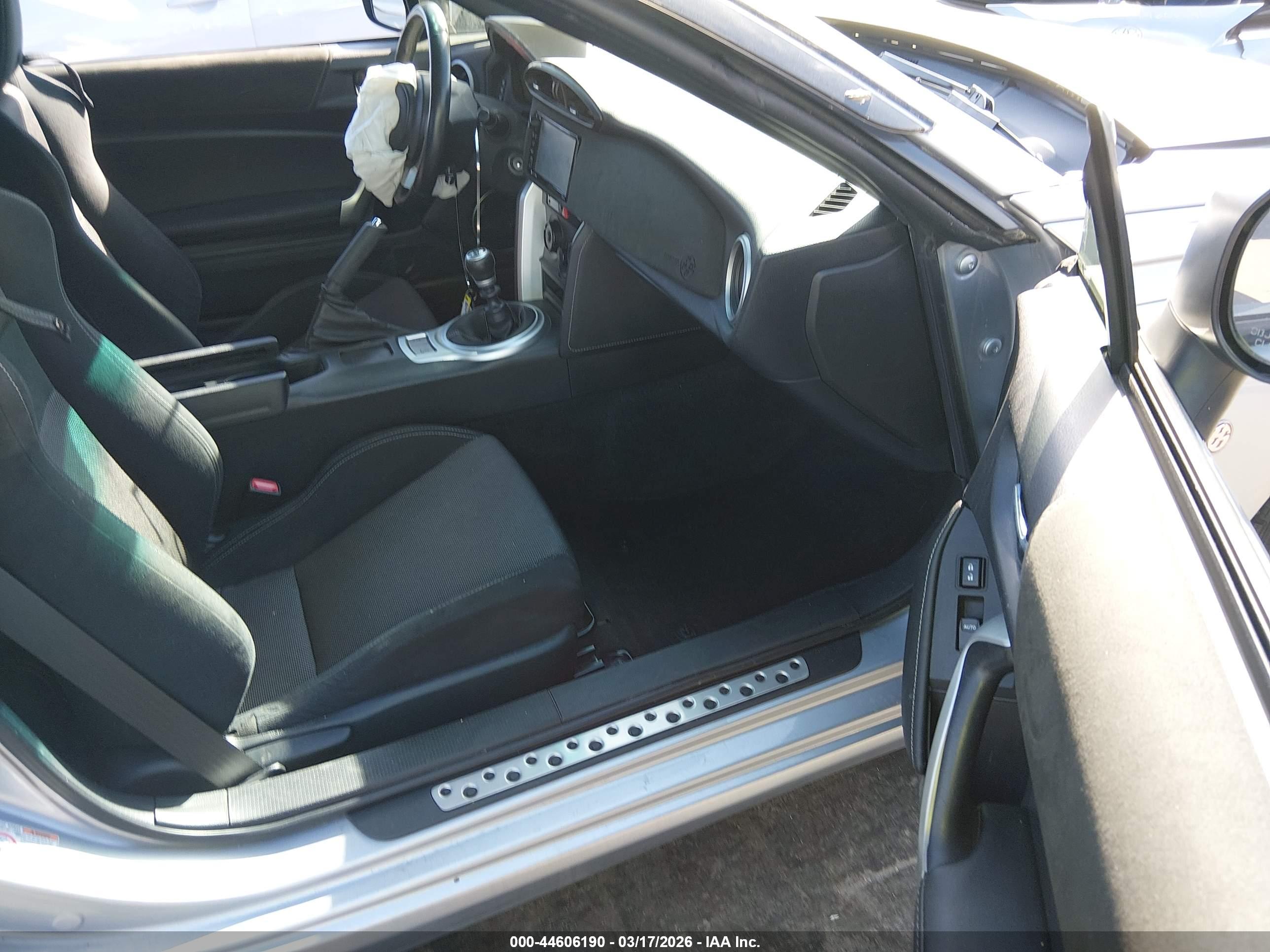 TOYOTA 86 image 5