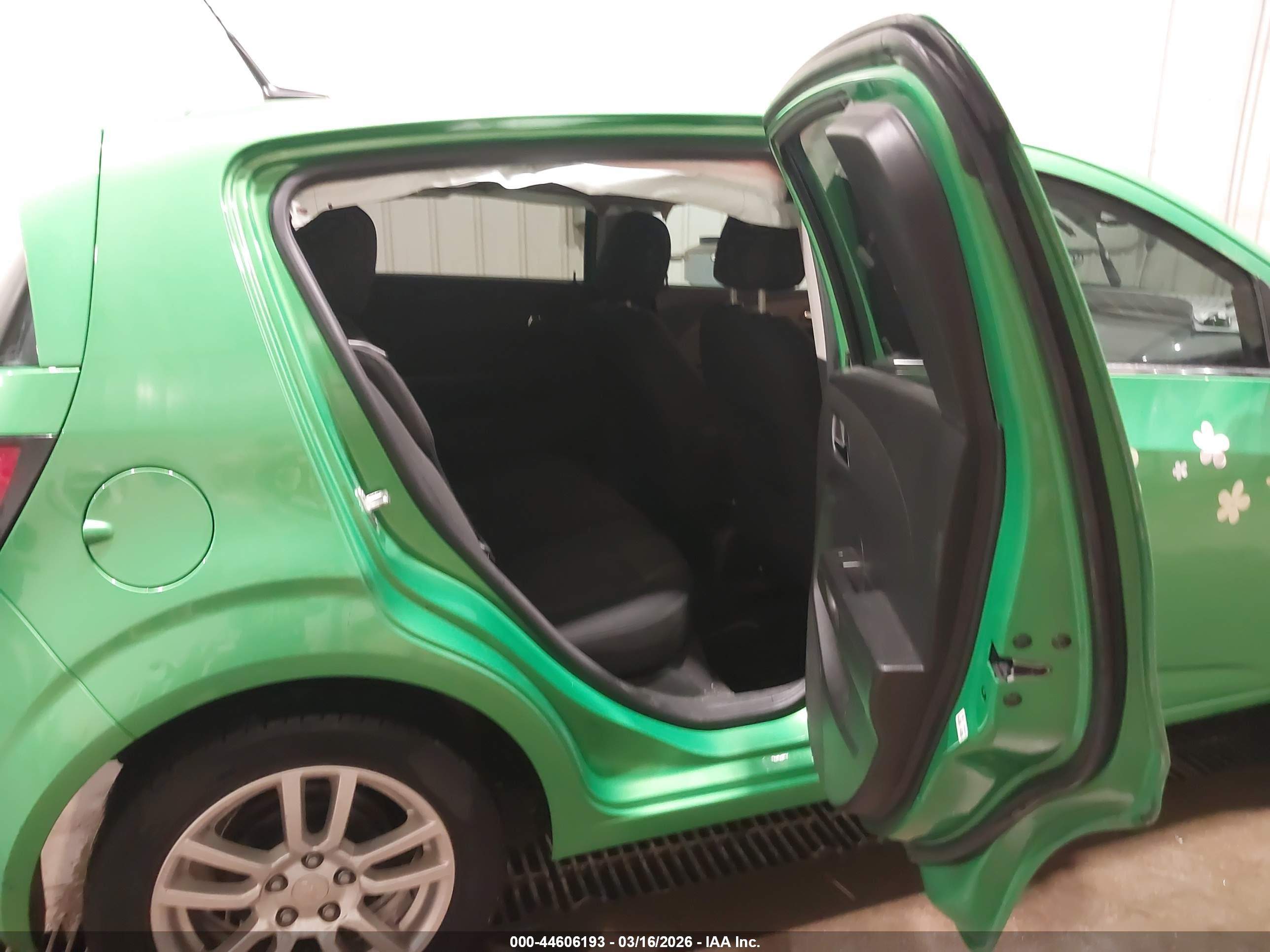 CHEVROLET SONIC image 8