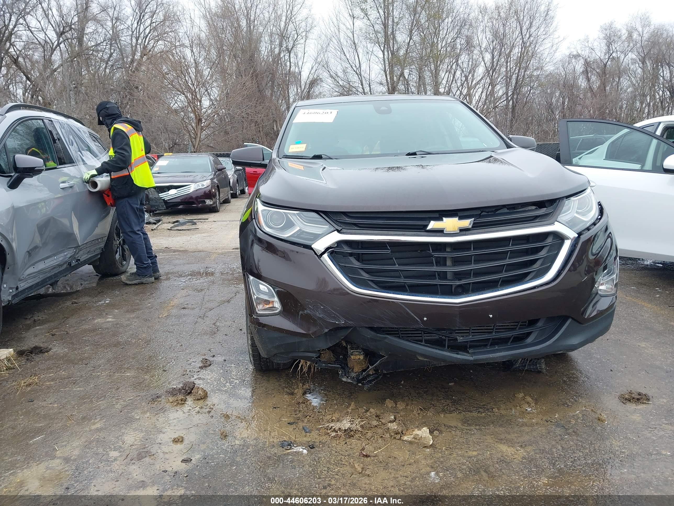 CHEVROLET EQUINOX image 6