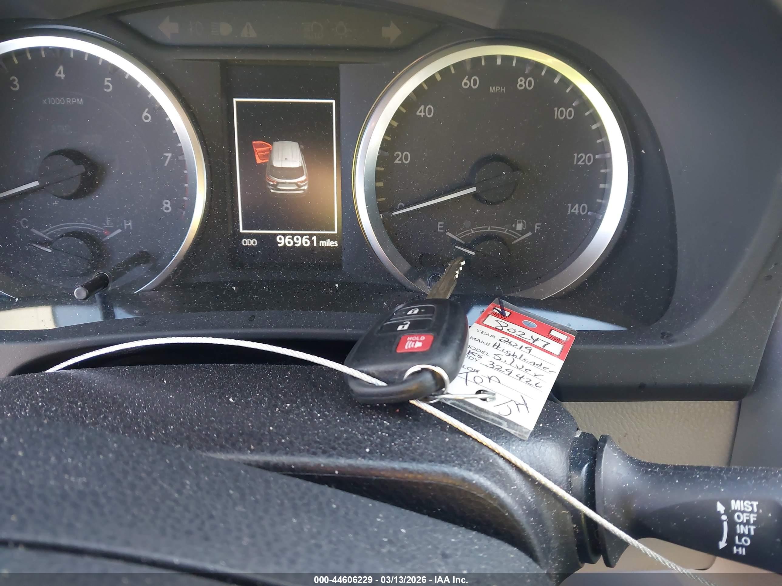 TOYOTA HIGHLANDER image 11