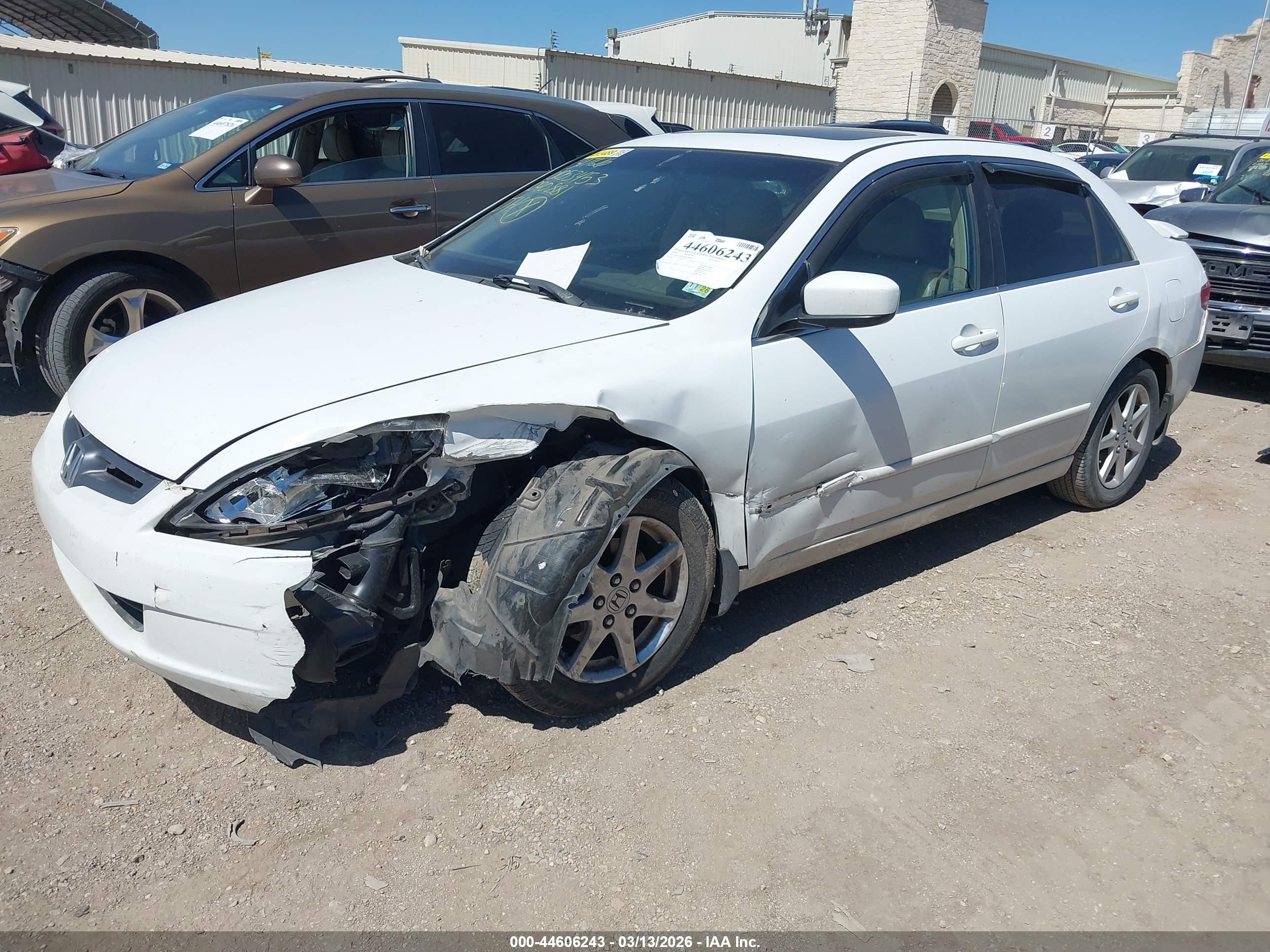 HONDA ACCORD image 2
