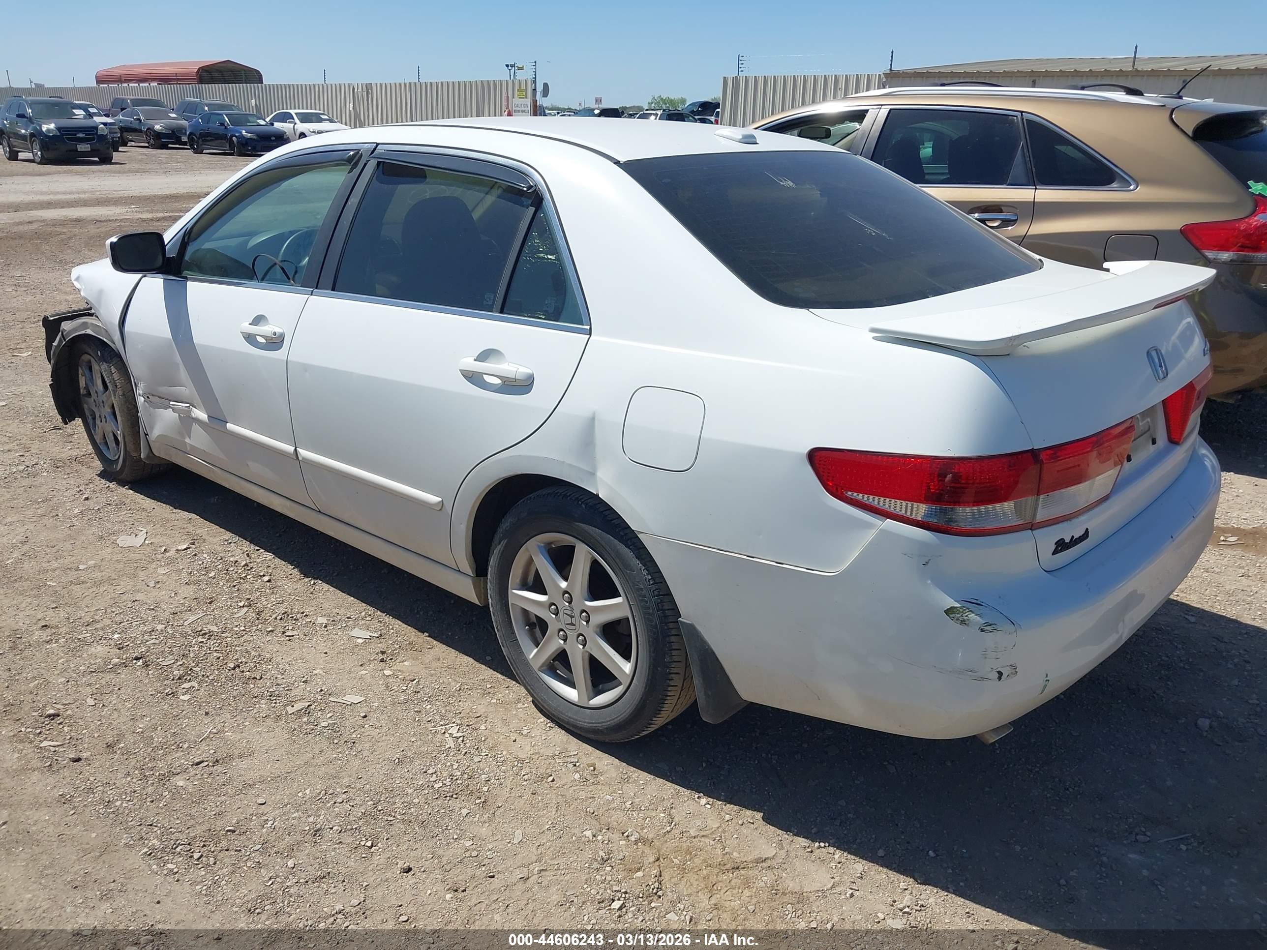 HONDA ACCORD image 3