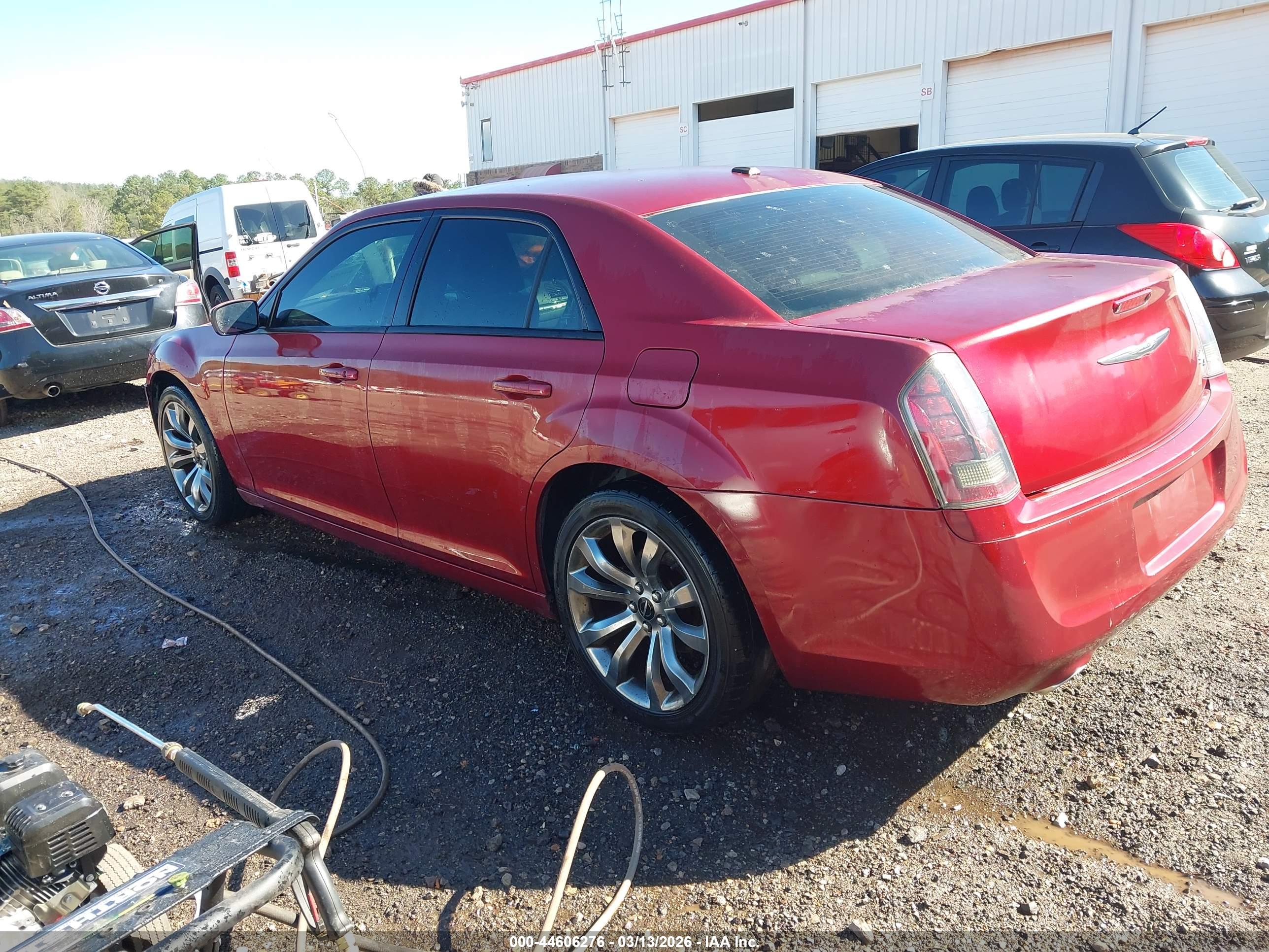 CHRYSLER 300 image 3